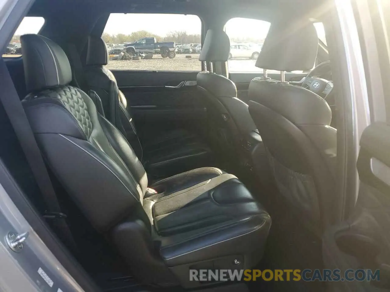 11 Photograph of a damaged car KM8R5DHE9LU172407 HYUNDAI PALISADE 2020