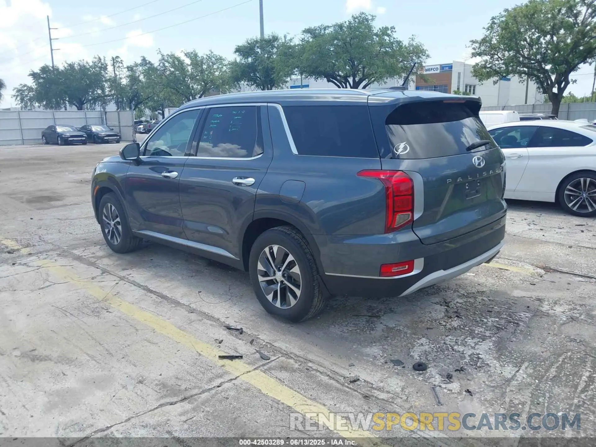 3 Photograph of a damaged car KM8R24HE3MU259200 HYUNDAI PALISADE 2021