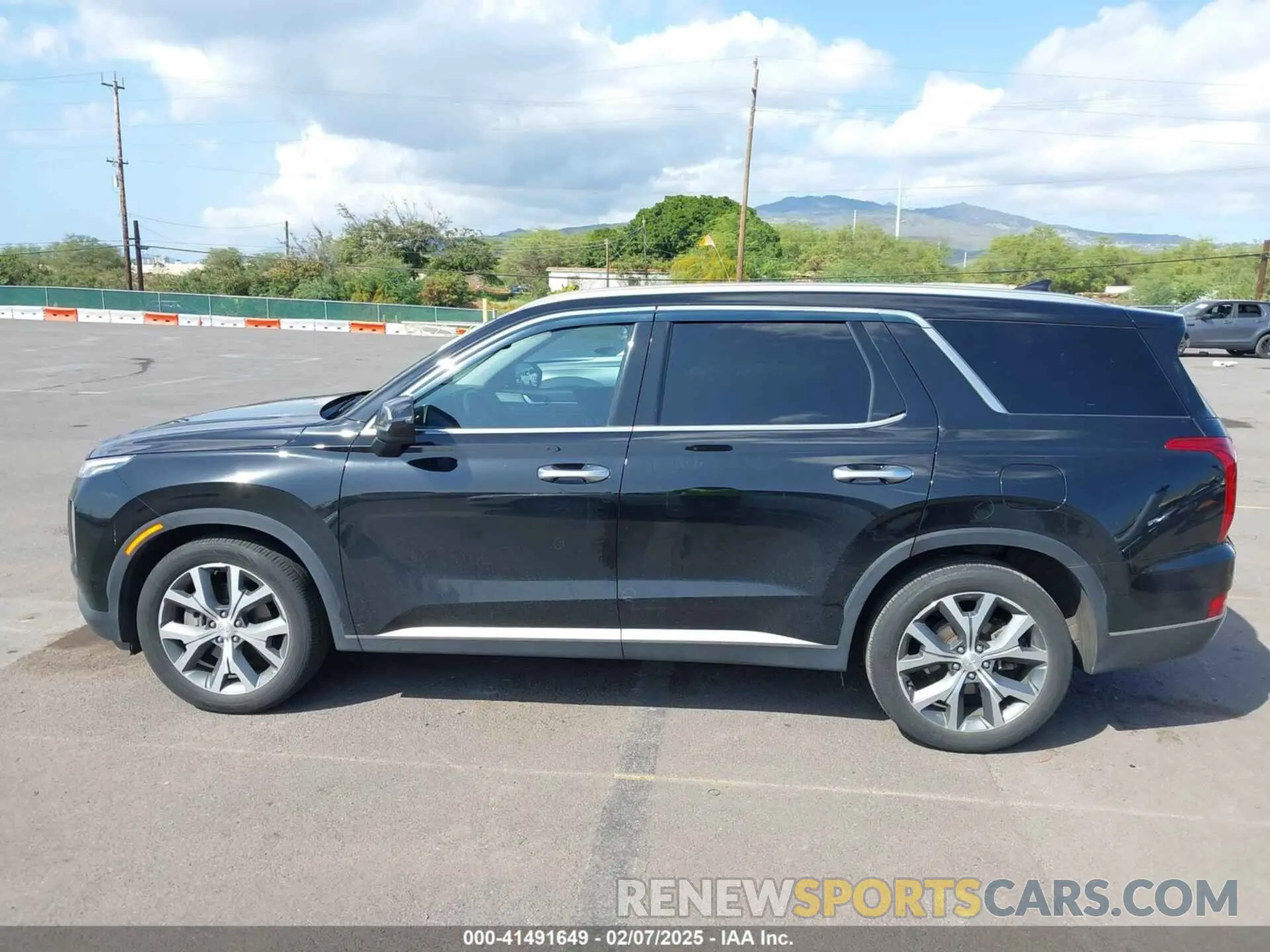 14 Photograph of a damaged car KM8R44HE1MU235276 HYUNDAI PALISADE 2021