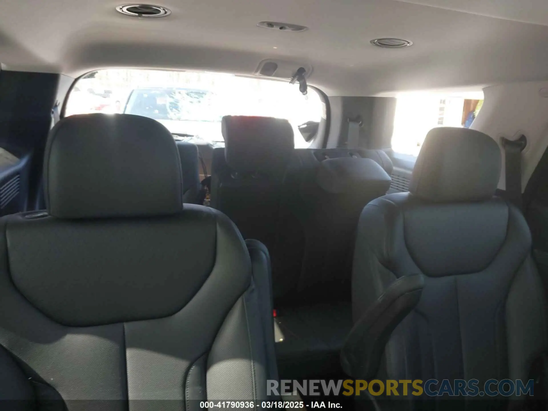 8 Фотография поврежденного автомобиля KM8R4DHE1MU233110 HYUNDAI PALISADE 2021