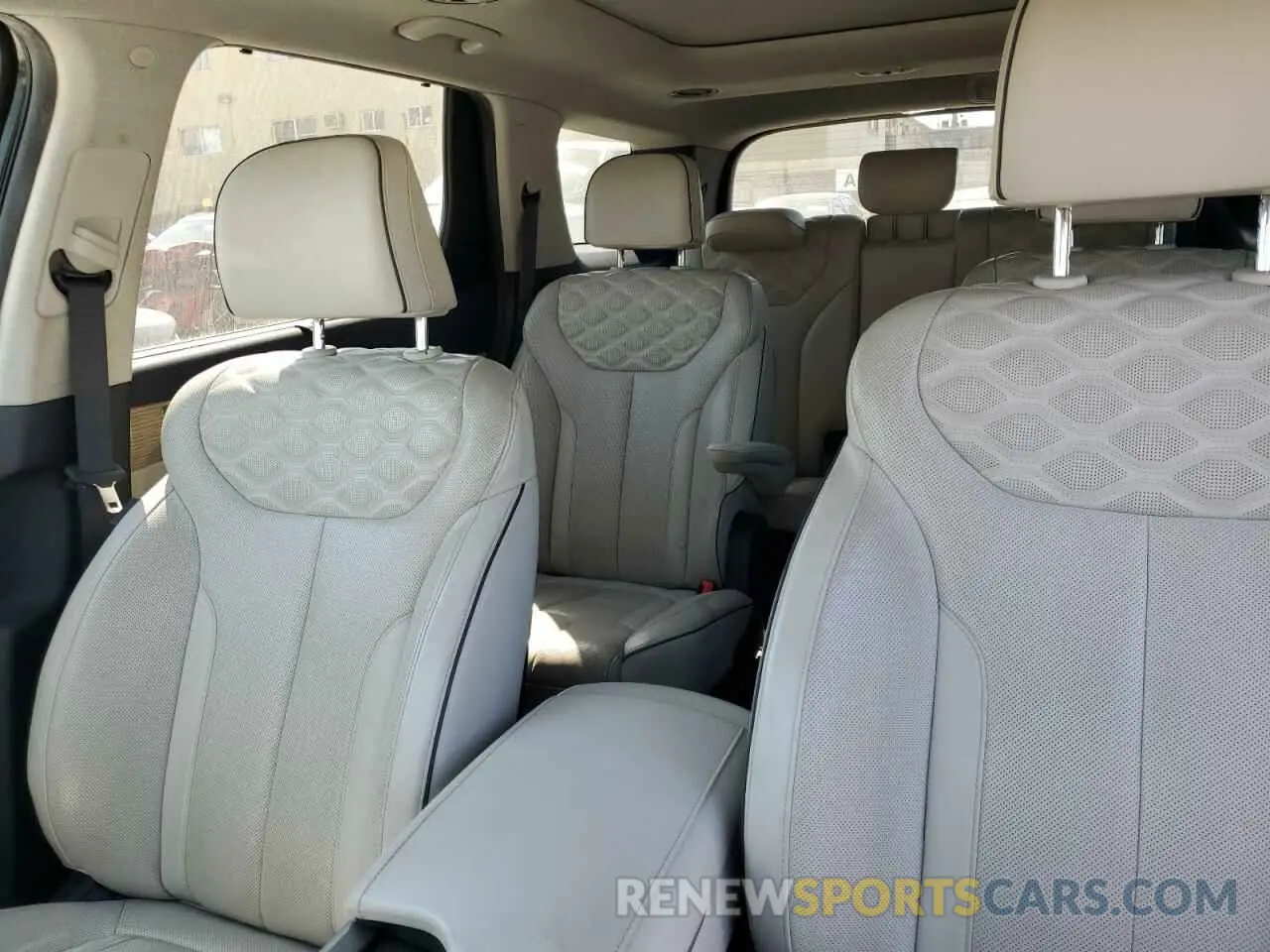10 Photograph of a damaged car KM8R54HE9MU204919 HYUNDAI PALISADE 2021