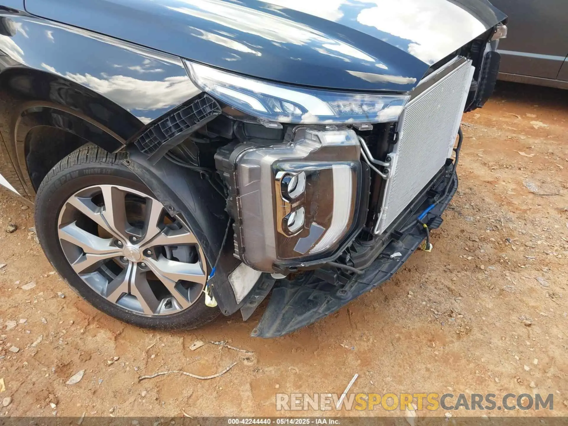 17 Photograph of a damaged car KM8R5DHE2MU183279 HYUNDAI PALISADE 2021