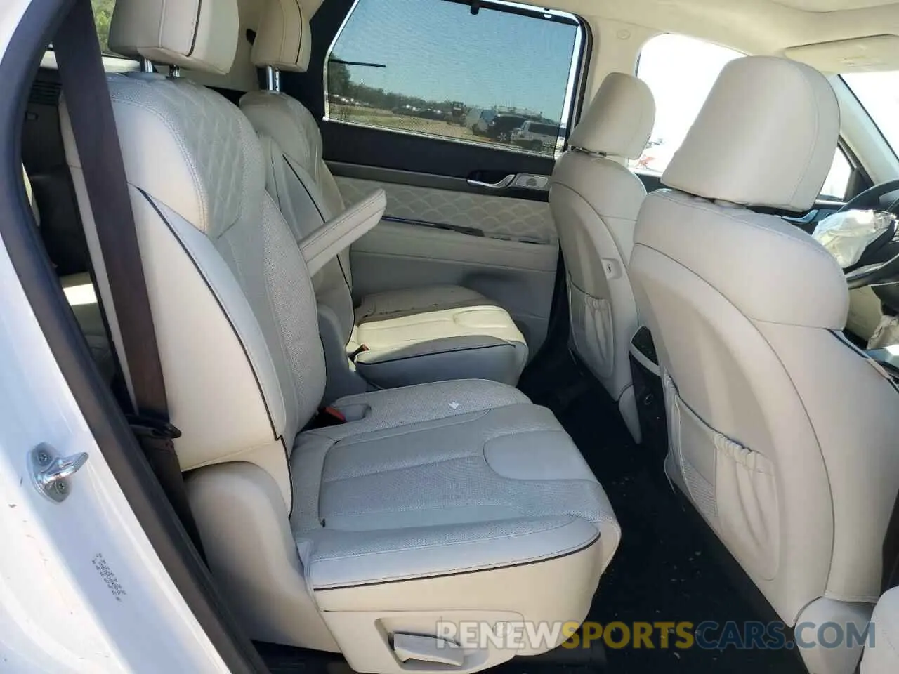 11 Photograph of a damaged car KM8R7DHEXMU228740 HYUNDAI PALISADE 2021