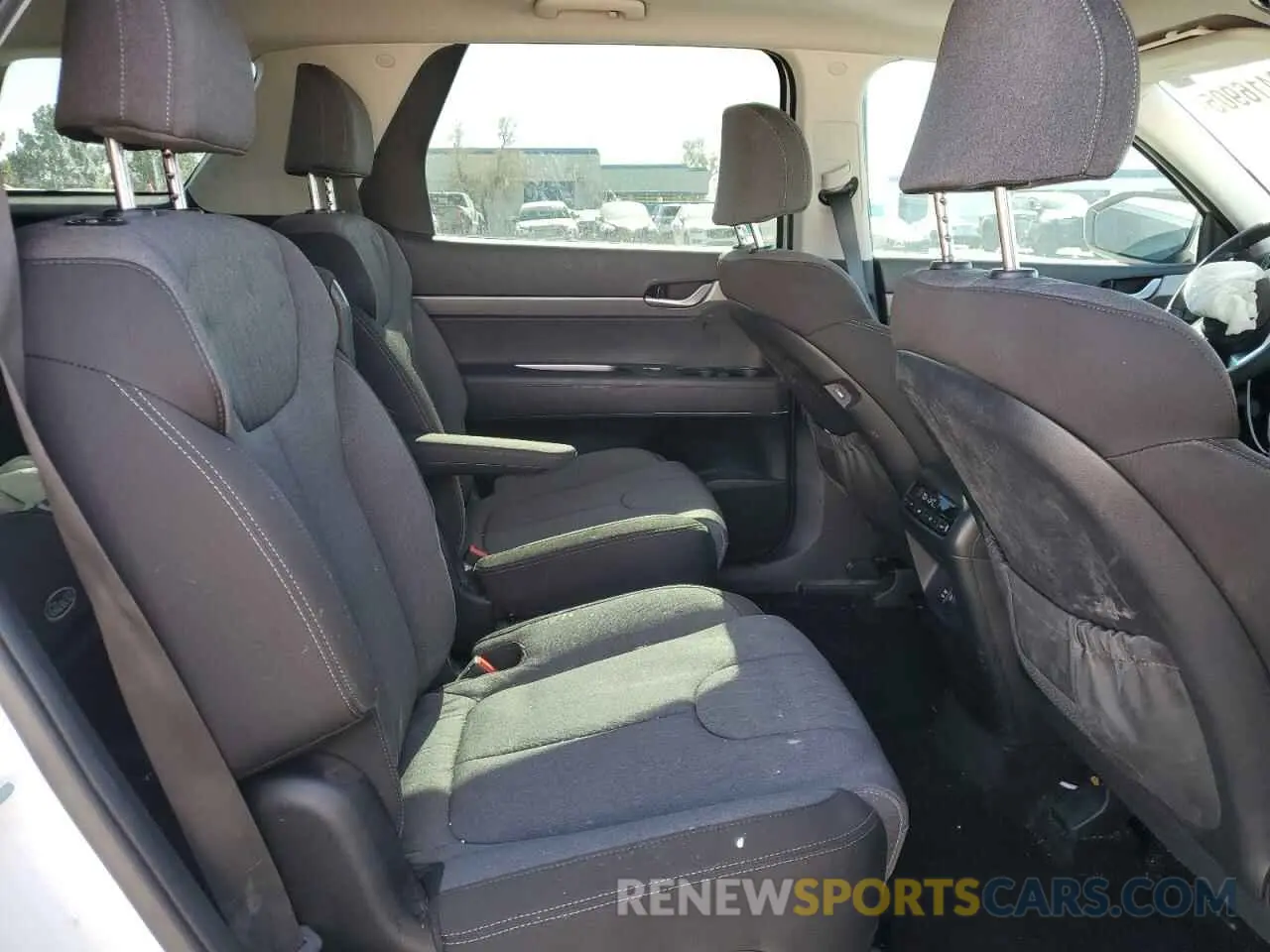 11 Photograph of a damaged car KM8R2DHE3NU385171 HYUNDAI PALISADE 2022