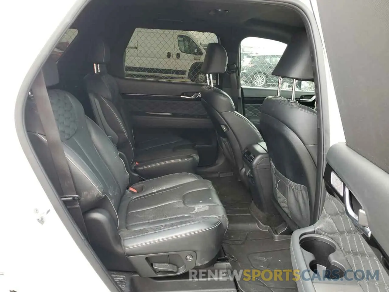 11 Photograph of a damaged car KM8R74HE1NU341252 HYUNDAI PALISADE 2022