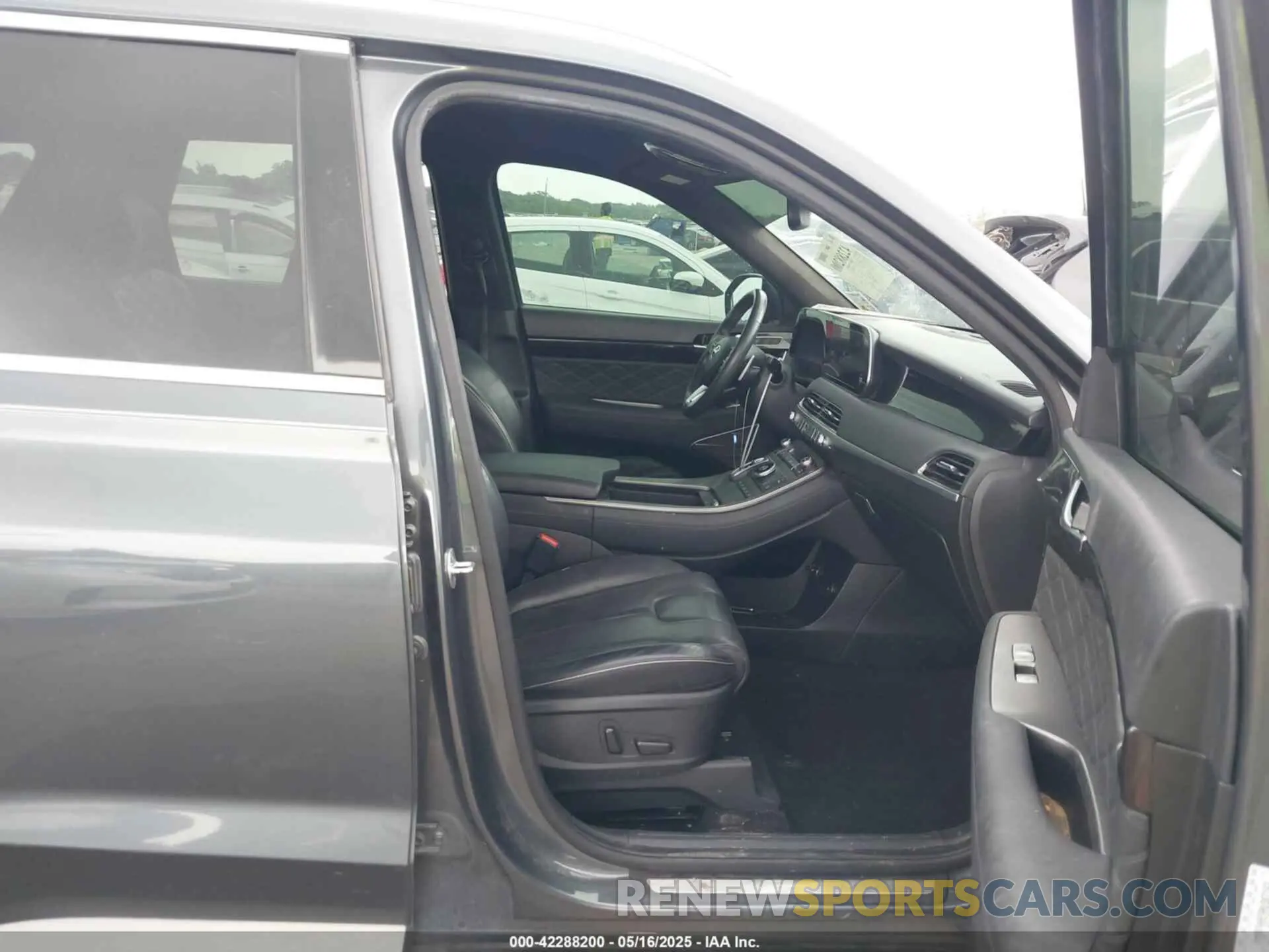 5 Photograph of a damaged car KM8R74HE9NU367162 HYUNDAI PALISADE 2022