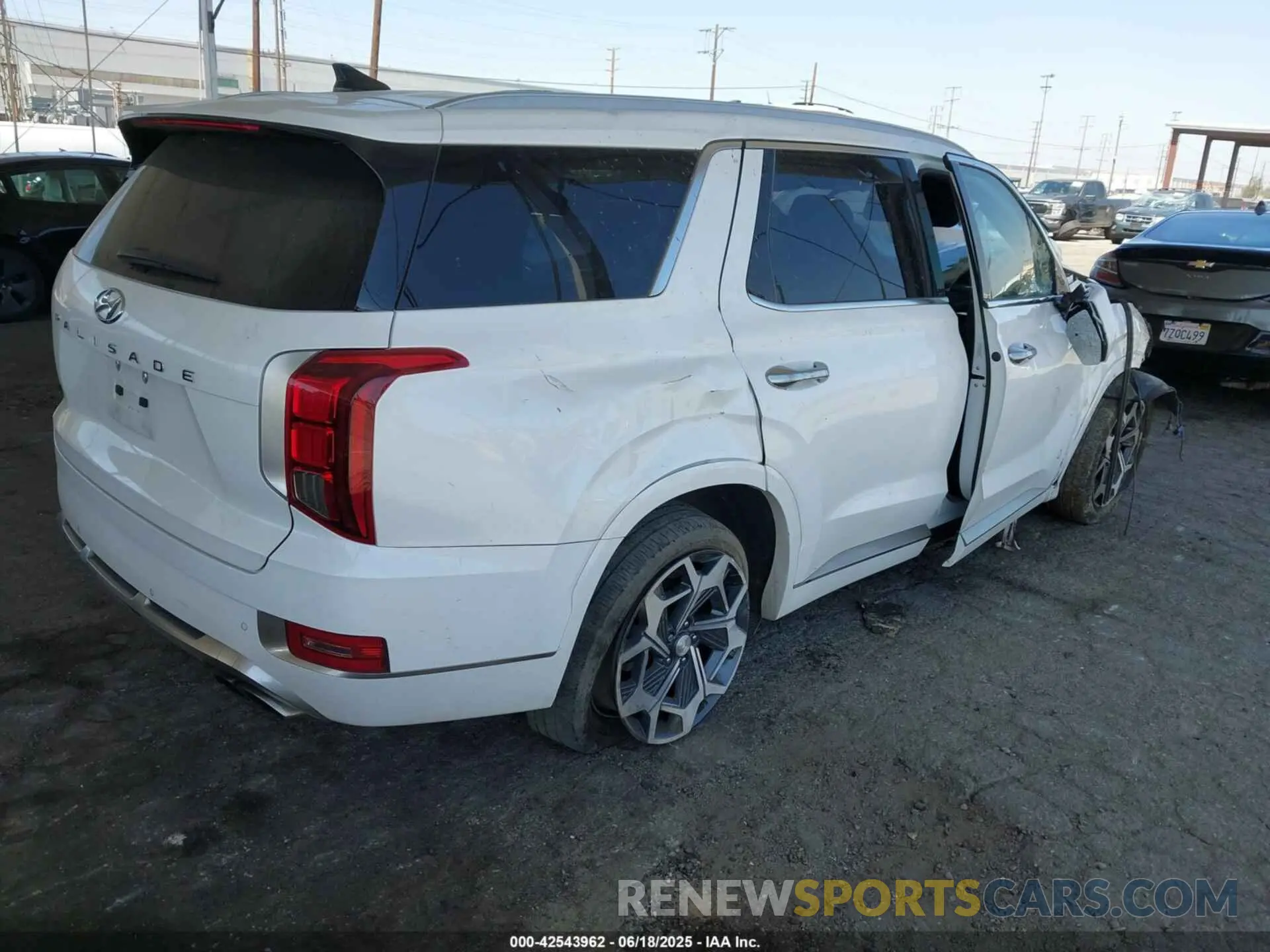 4 Photograph of a damaged car KM8R74HE9NU478911 HYUNDAI PALISADE 2022