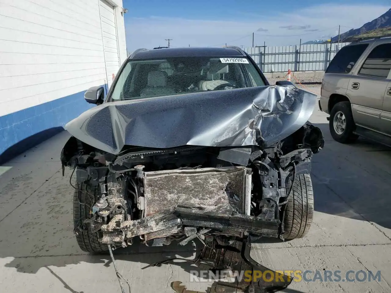 5 Photograph of a damaged car KM8R7DHE1NU336522 HYUNDAI PALISADE 2022