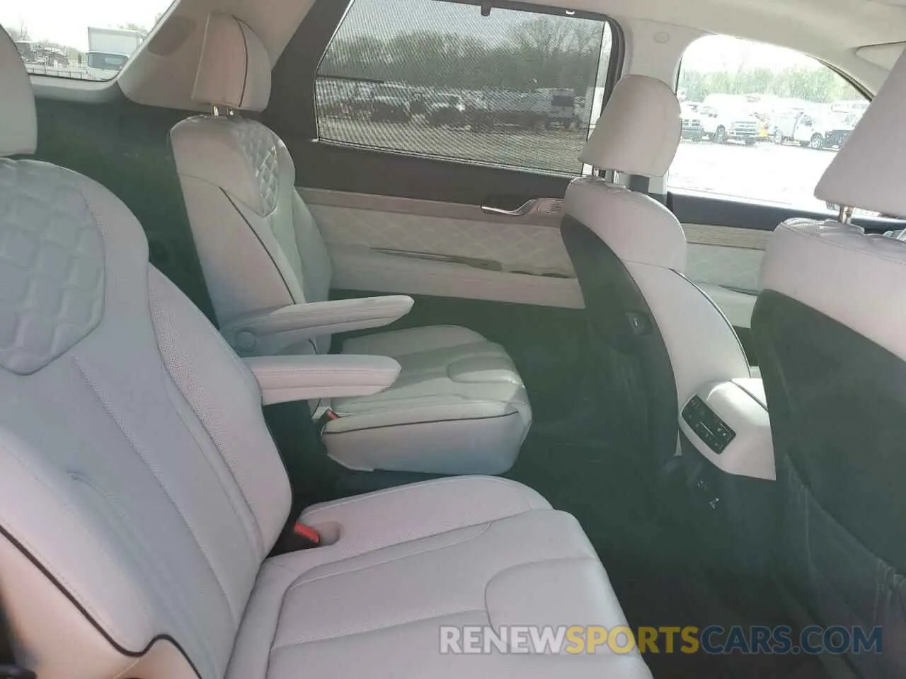 11 Photograph of a damaged car KM8R7DHE4NU432497 HYUNDAI PALISADE 2022