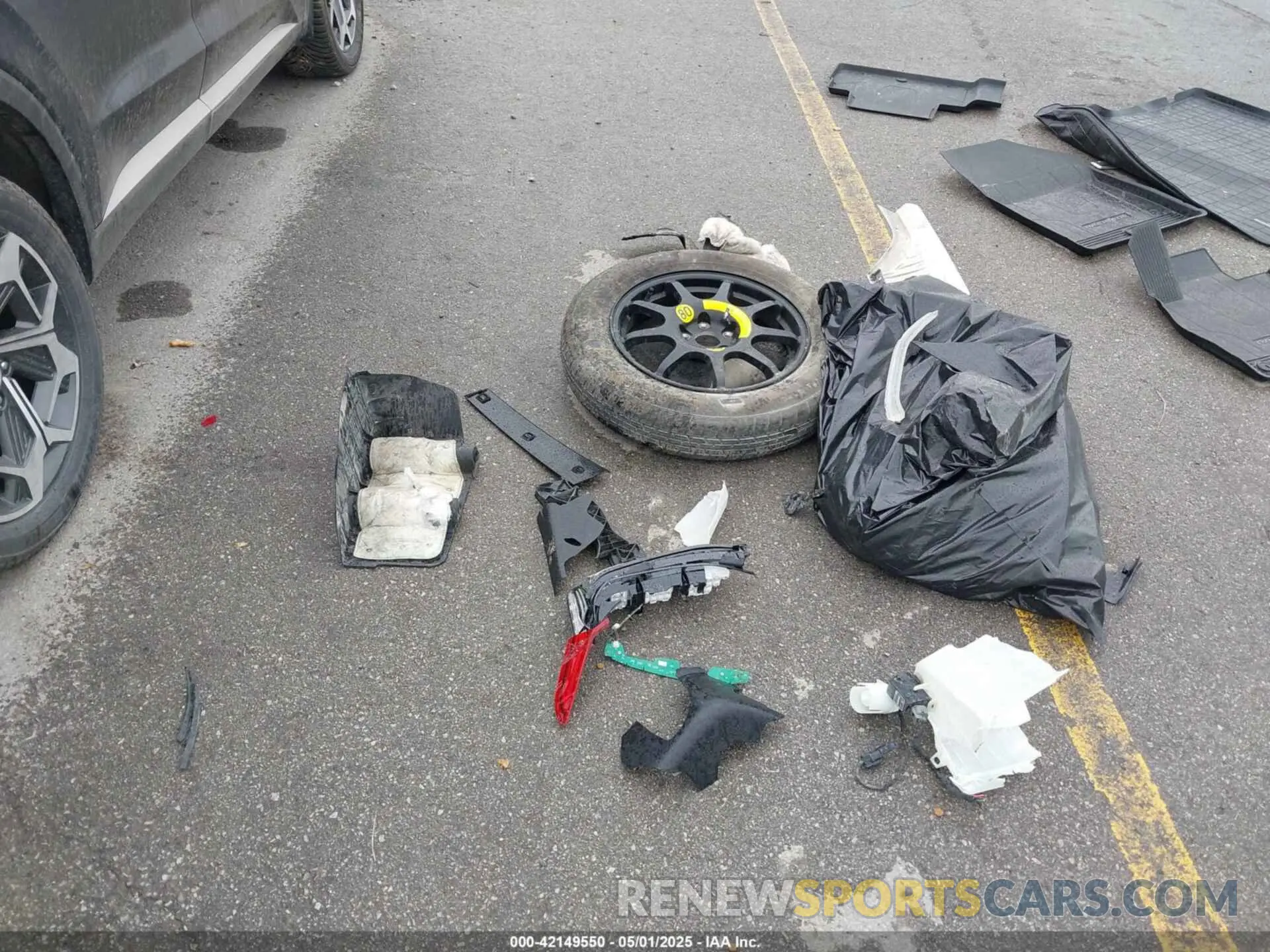 12 Photograph of a damaged car KM8R7DHE9NU408776 HYUNDAI PALISADE 2022