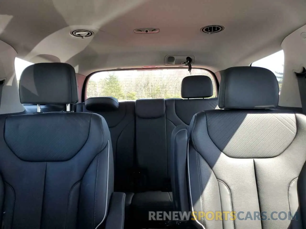 10 Photograph of a damaged car KM8R2DGE1PU612894 HYUNDAI PALISADE 2023
