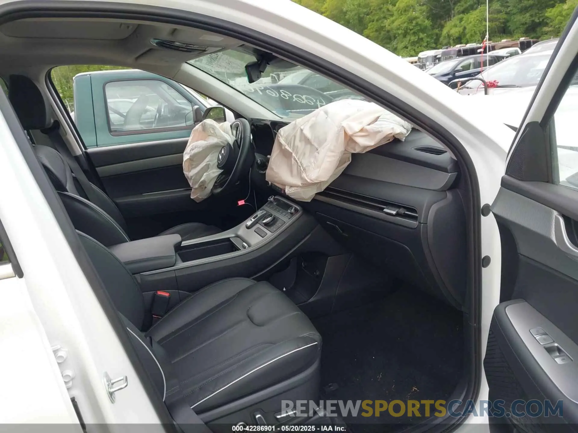 5 Photograph of a damaged car KM8R3DGE4PU576258 HYUNDAI PALISADE 2023
