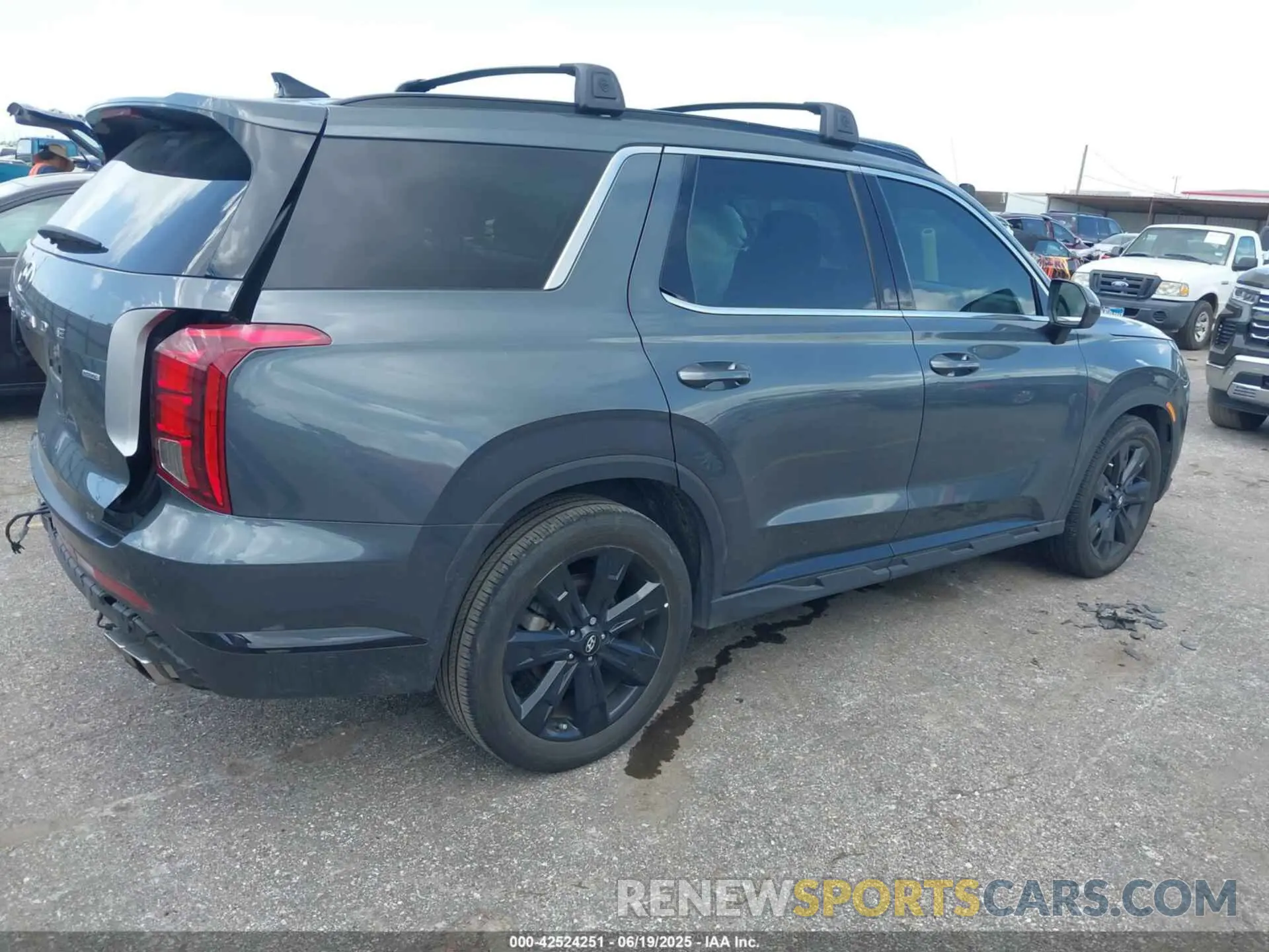 4 Фотография поврежденного автомобиля KM8R3DGE8PU640253 HYUNDAI PALISADE 2023