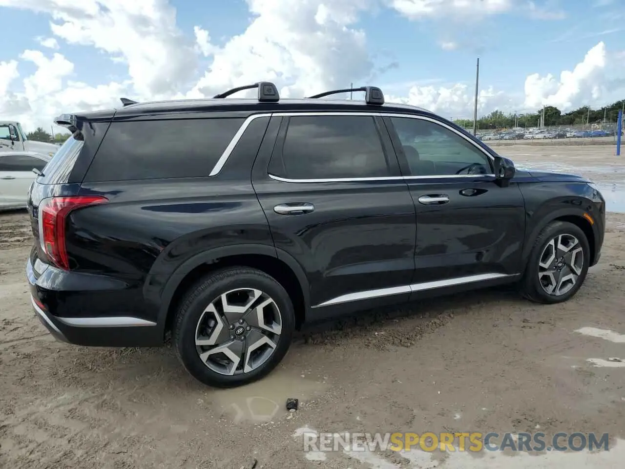 3 Photograph of a damaged car KM8R44GE5PU591364 HYUNDAI PALISADE 2023