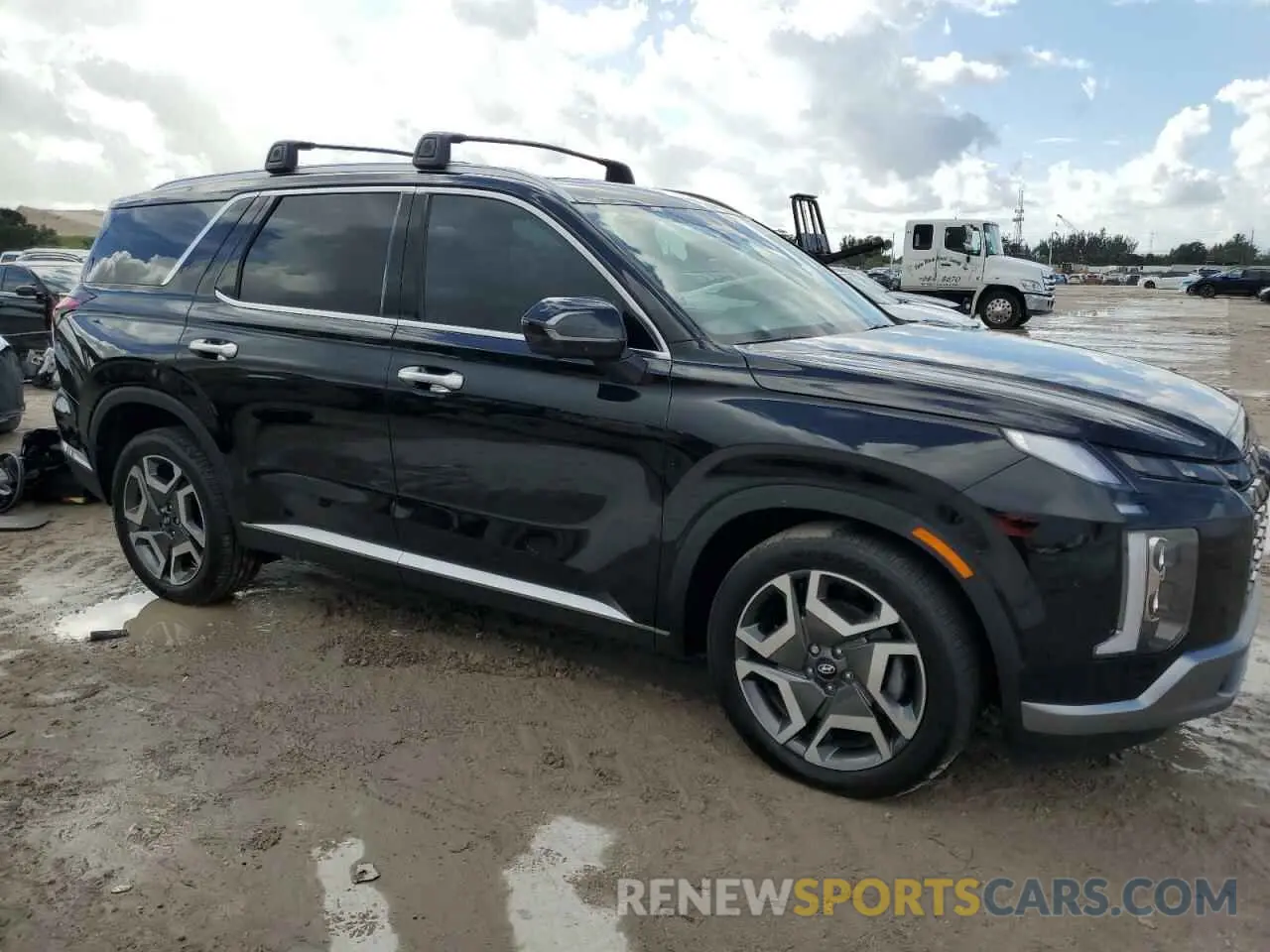 4 Photograph of a damaged car KM8R44GE5PU591364 HYUNDAI PALISADE 2023