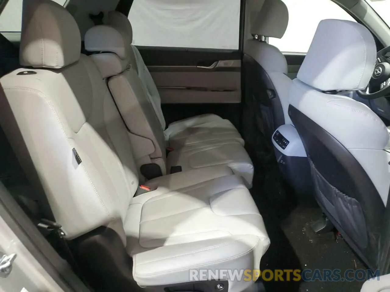 11 Photograph of a damaged car KM8R44GE5PU614433 HYUNDAI PALISADE 2023
