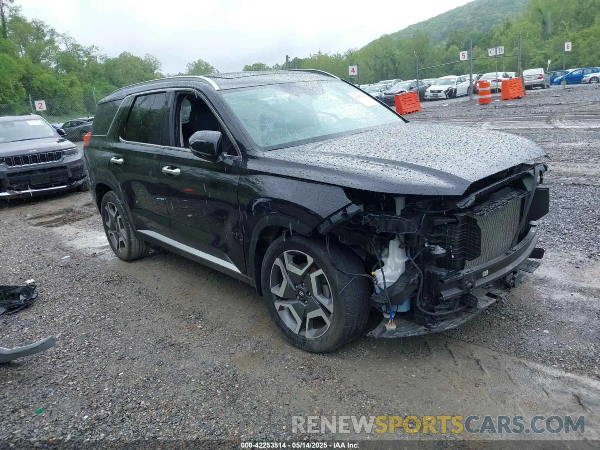 1 Photograph of a damaged car KM8R4DGE8PU528906 HYUNDAI PALISADE 2023