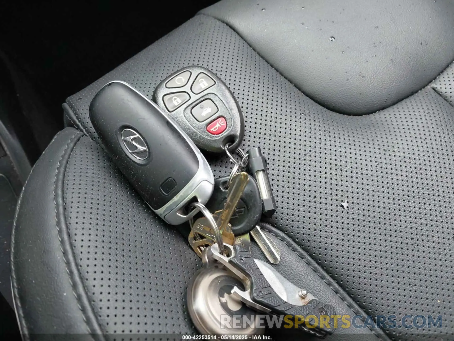 11 Photograph of a damaged car KM8R4DGE8PU528906 HYUNDAI PALISADE 2023