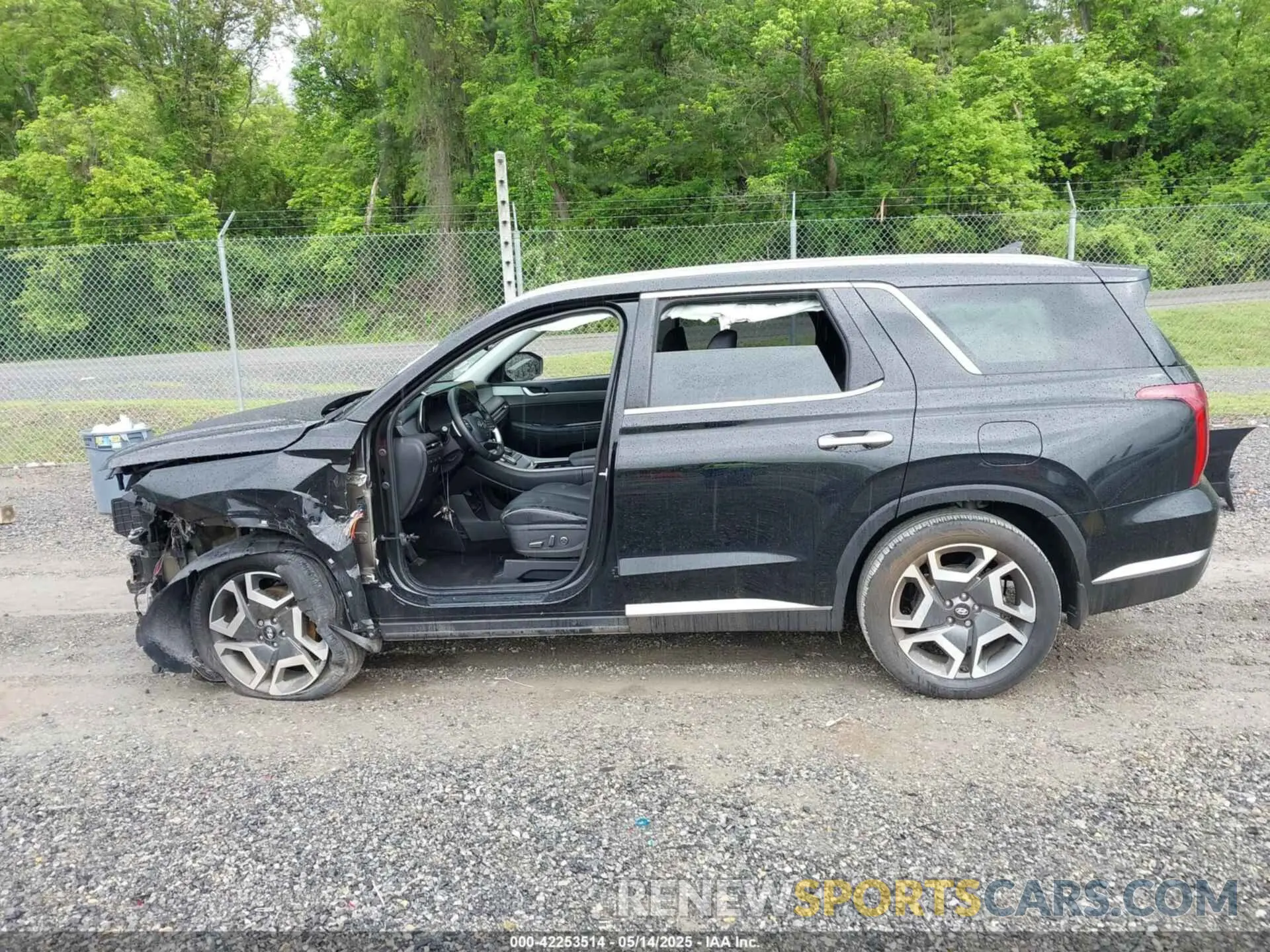 14 Photograph of a damaged car KM8R4DGE8PU528906 HYUNDAI PALISADE 2023