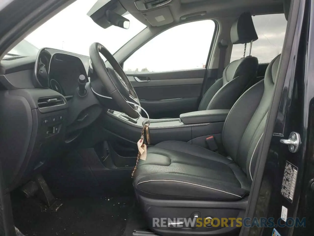 7 Photograph of a damaged car KM8R4DGE8PU575949 HYUNDAI PALISADE 2023