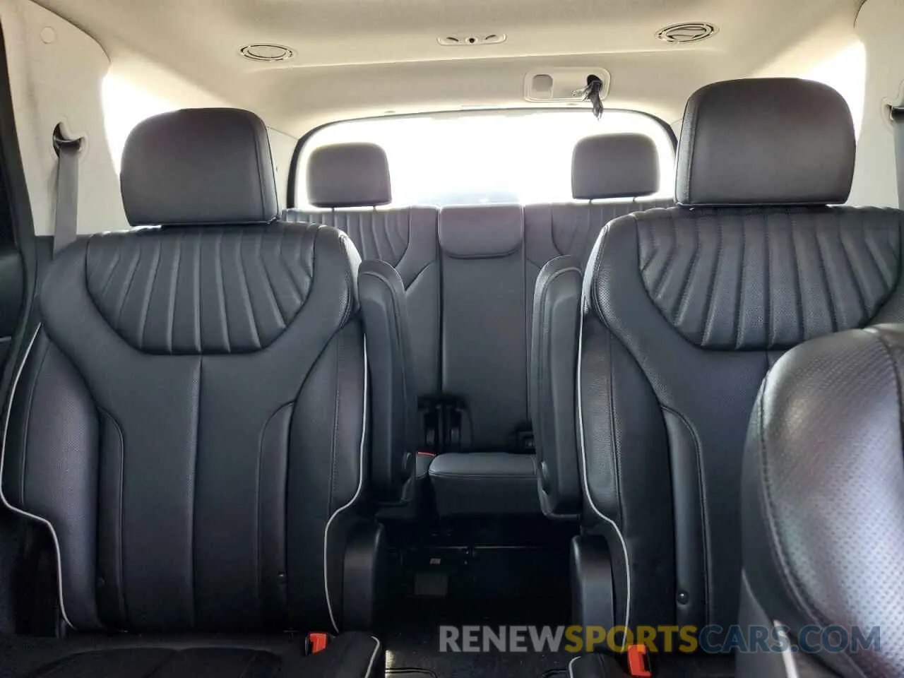 10 Photograph of a damaged car KM8R54GE5PU607639 HYUNDAI PALISADE 2023
