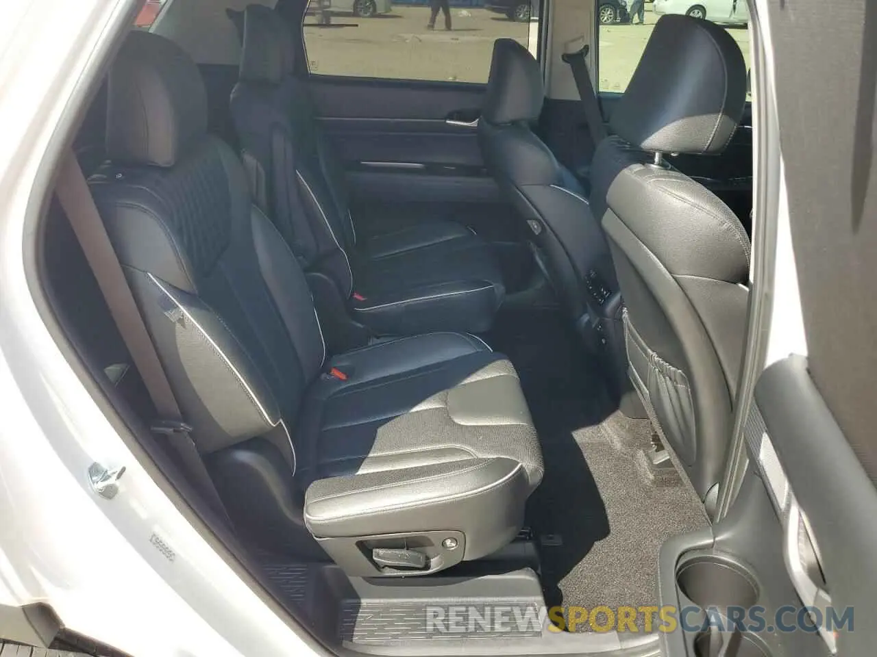 11 Photograph of a damaged car KM8R54GE5PU607639 HYUNDAI PALISADE 2023