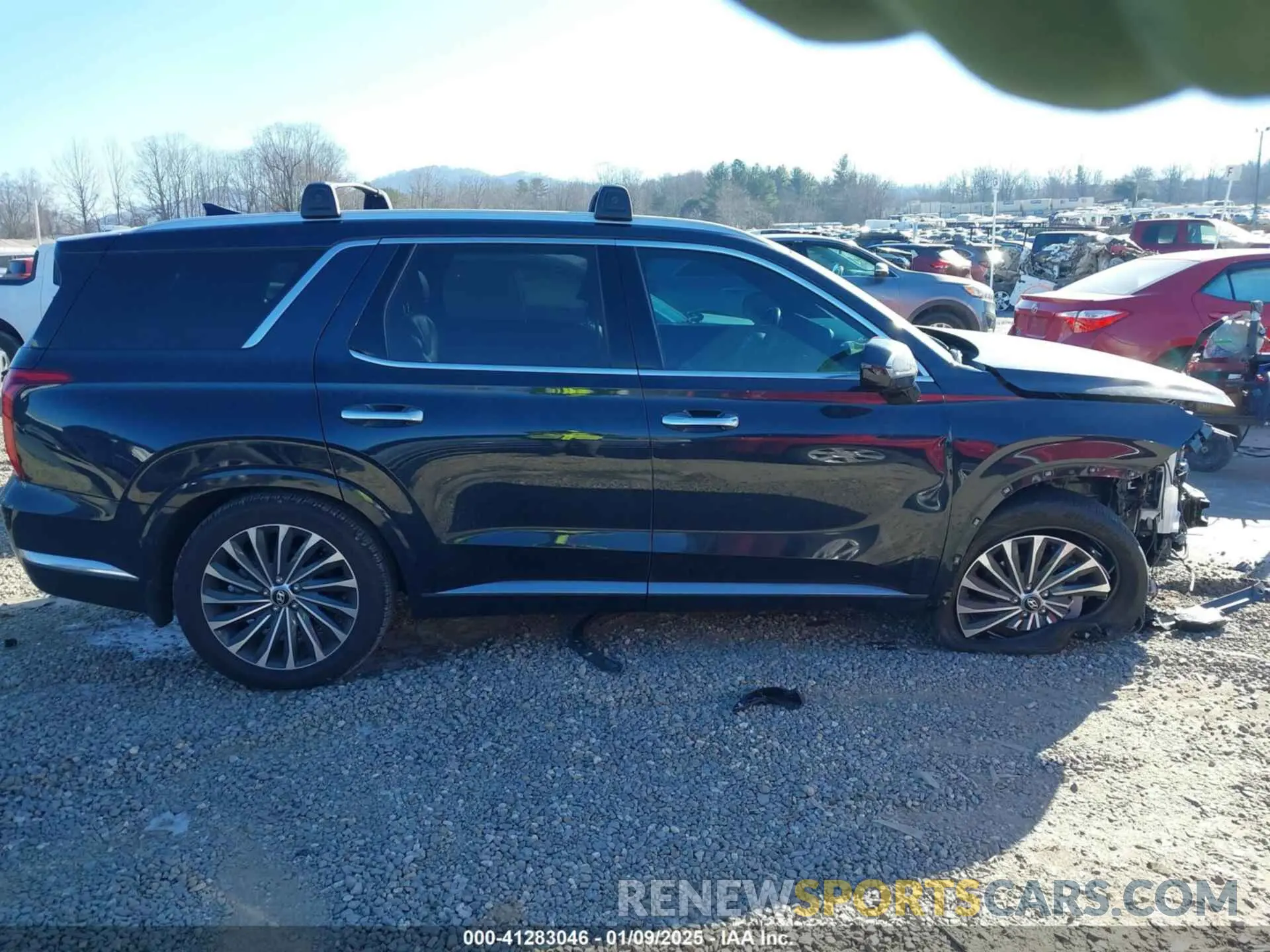 14 Photograph of a damaged car KM8R74GE0PU591229 HYUNDAI PALISADE 2023