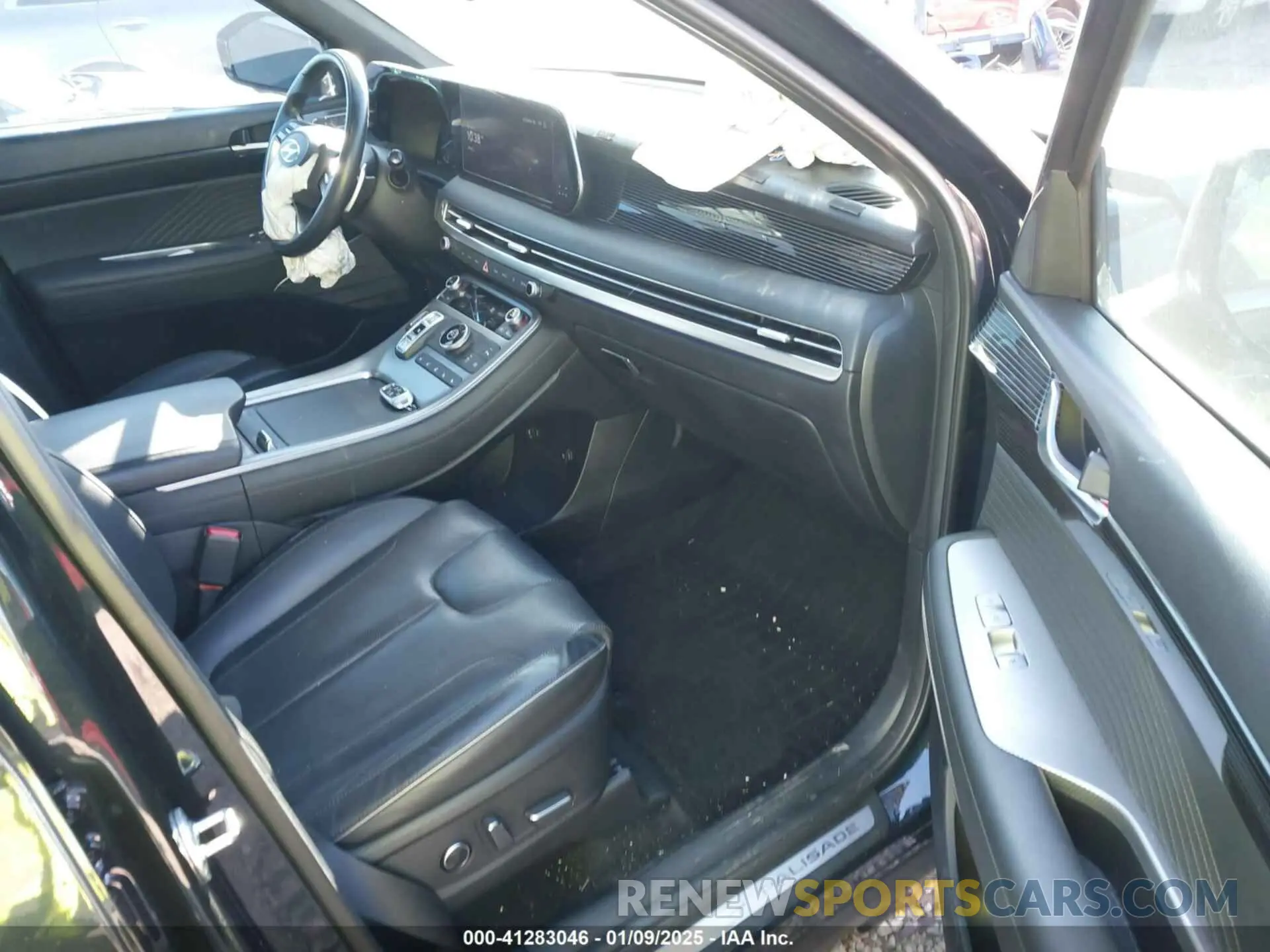 5 Photograph of a damaged car KM8R74GE0PU591229 HYUNDAI PALISADE 2023