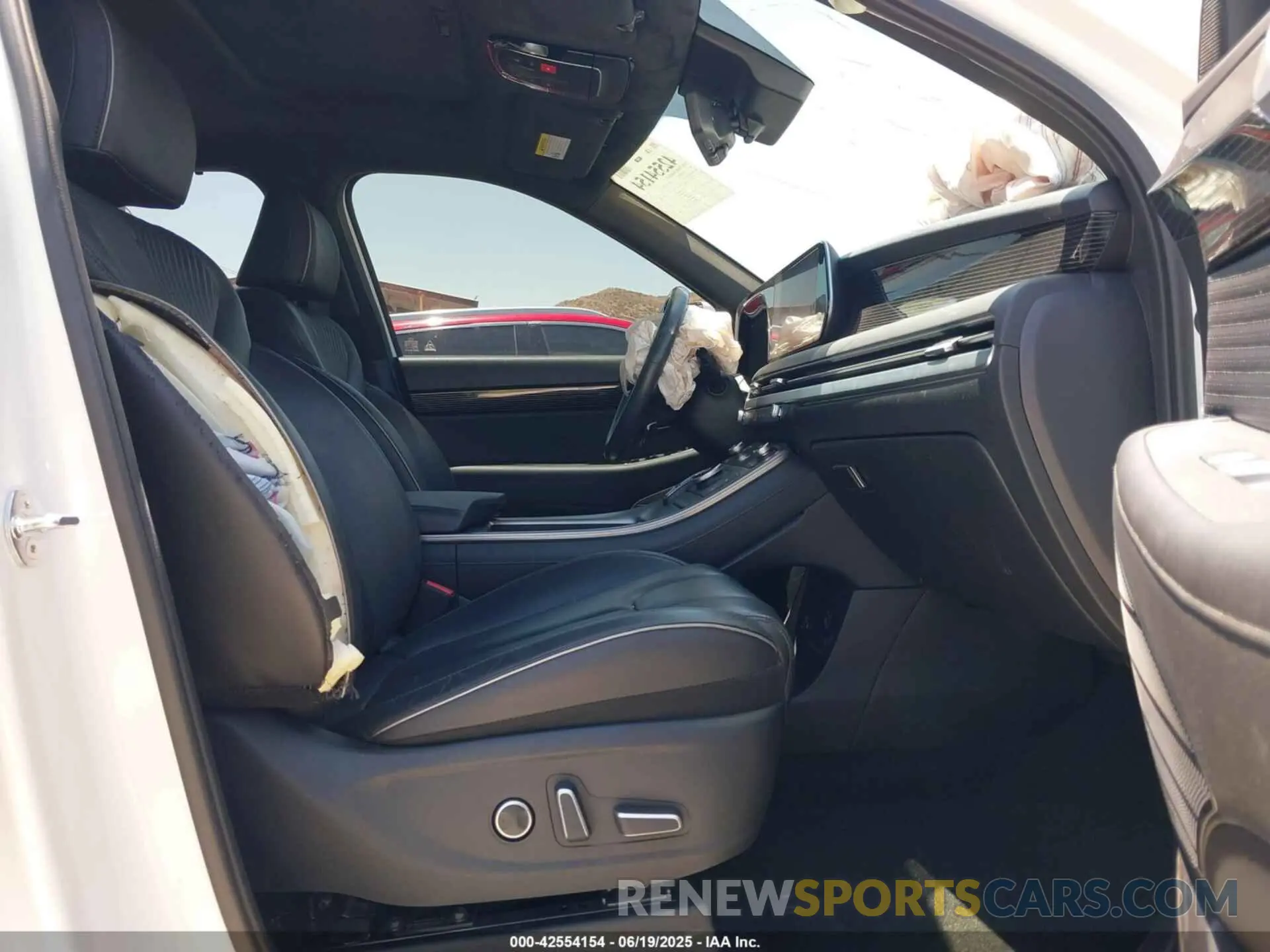 5 Photograph of a damaged car KM8R74GE4PU593825 HYUNDAI PALISADE 2023