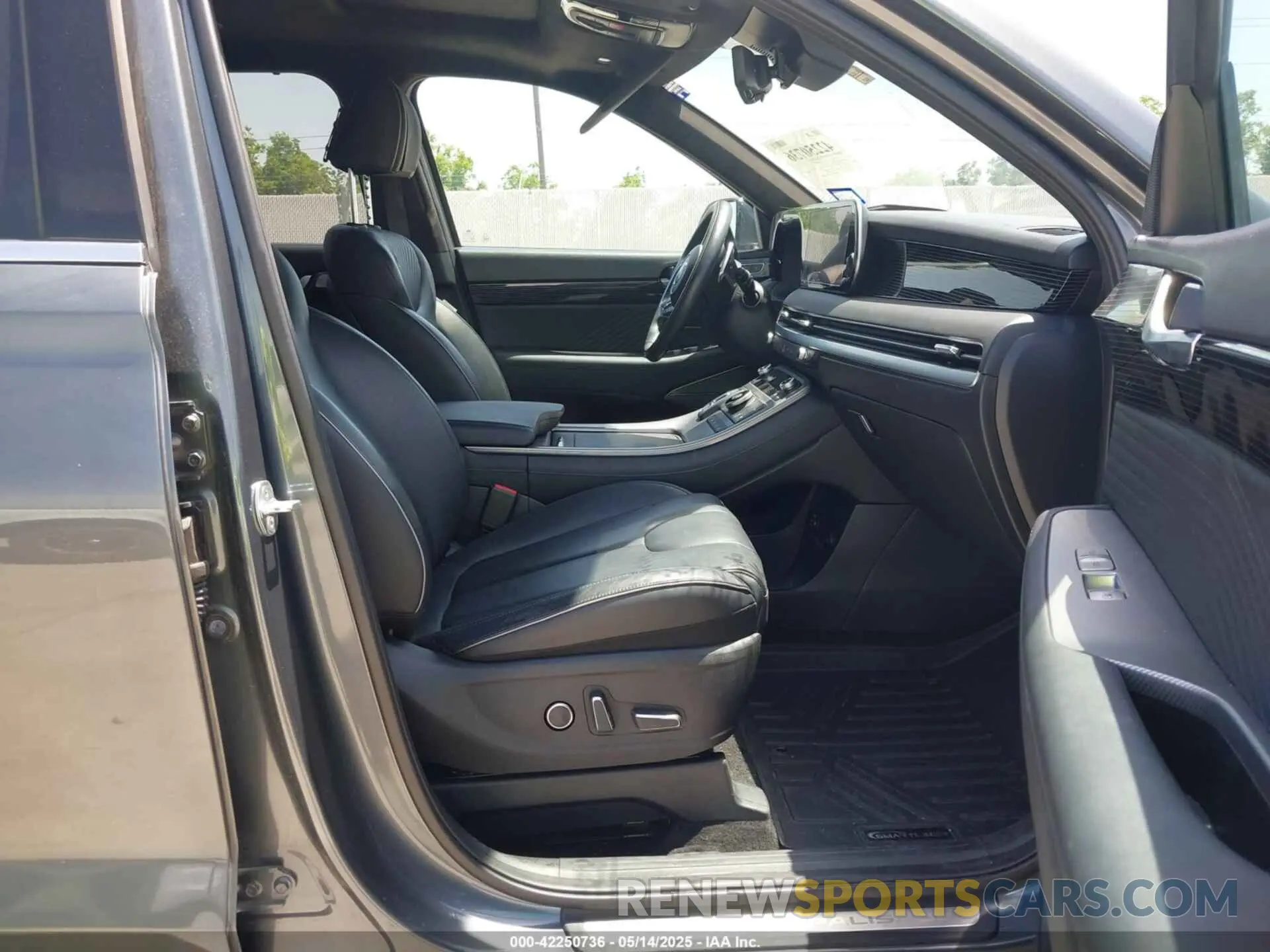 5 Photograph of a damaged car KM8R74GE5PU501315 HYUNDAI PALISADE 2023
