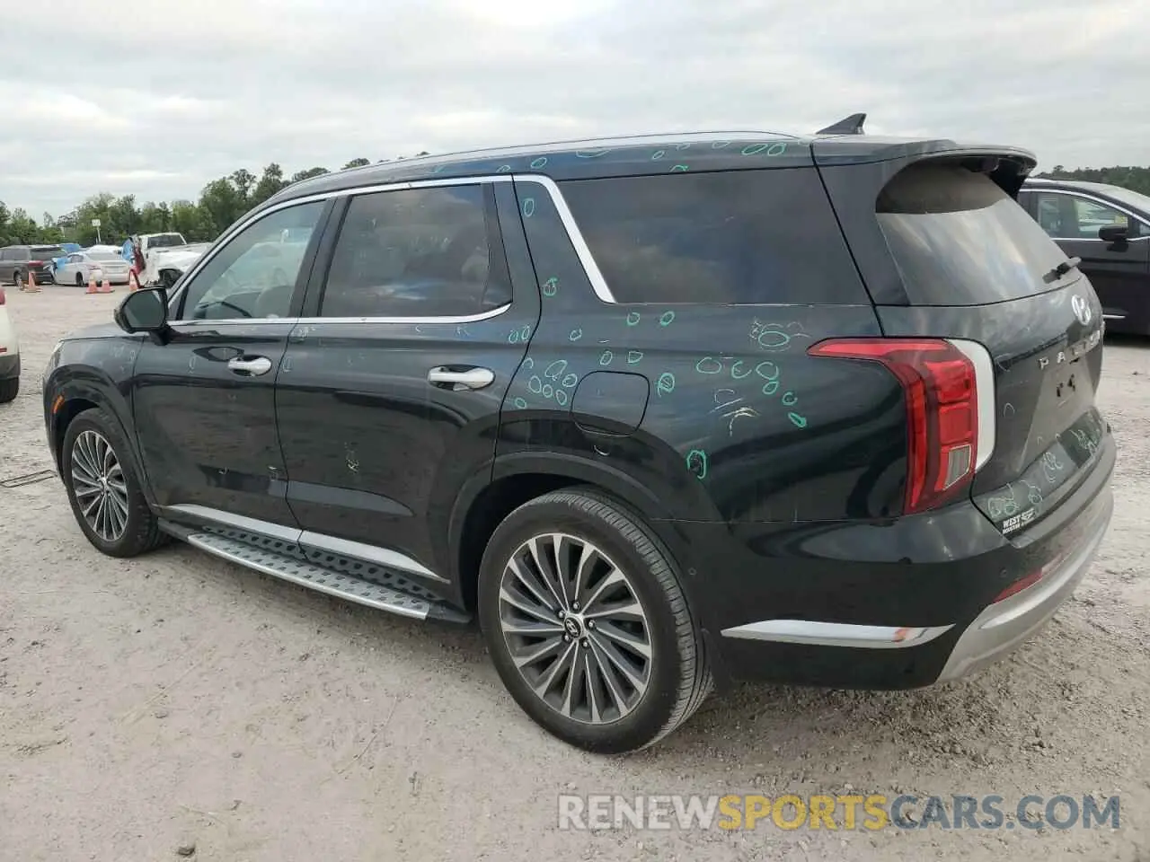 2 Photograph of a damaged car KM8R74GE7PU641494 HYUNDAI PALISADE 2023