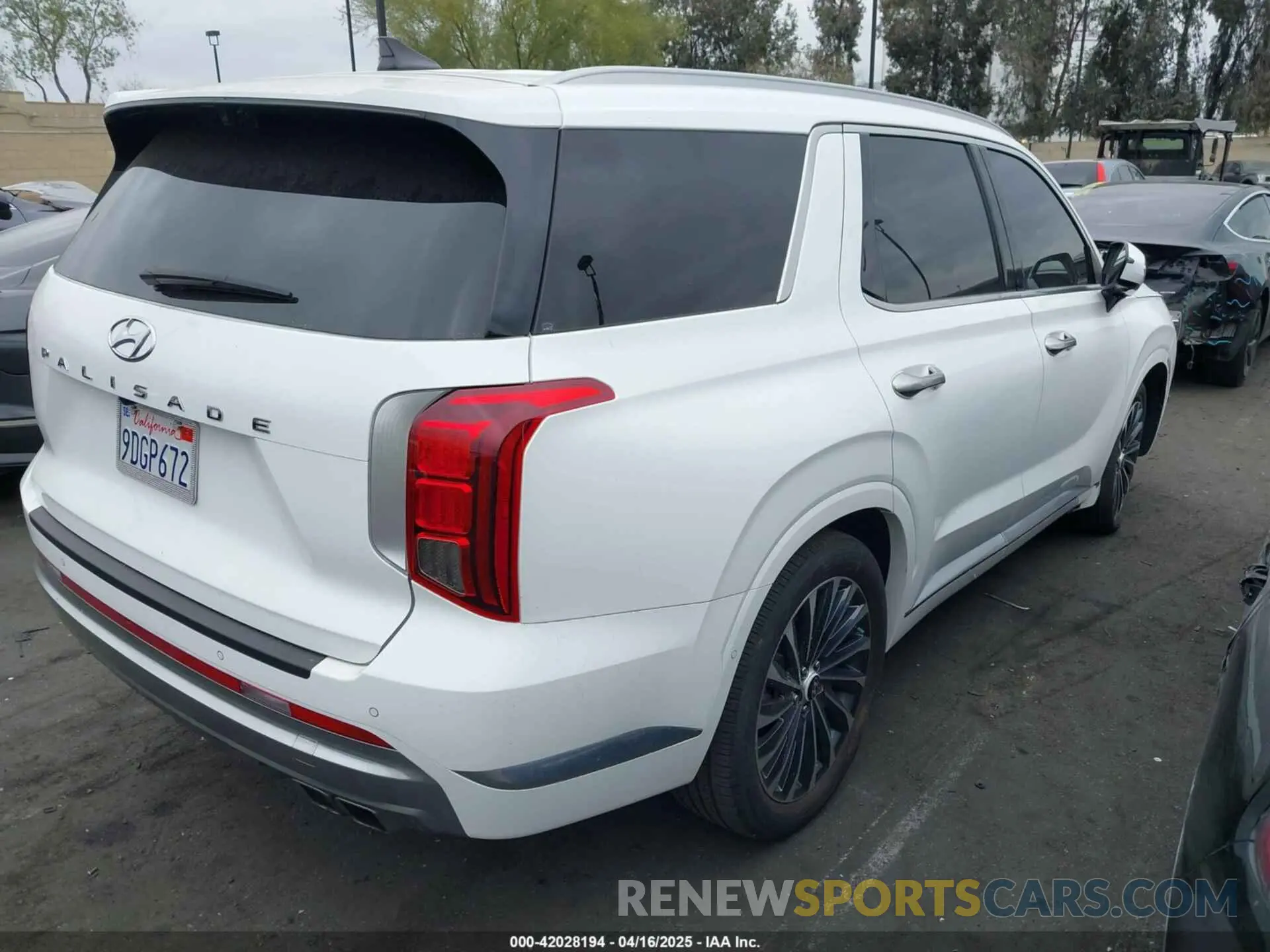 4 Фотография поврежденного автомобиля KM8R74GEXPU516330 HYUNDAI PALISADE 2023