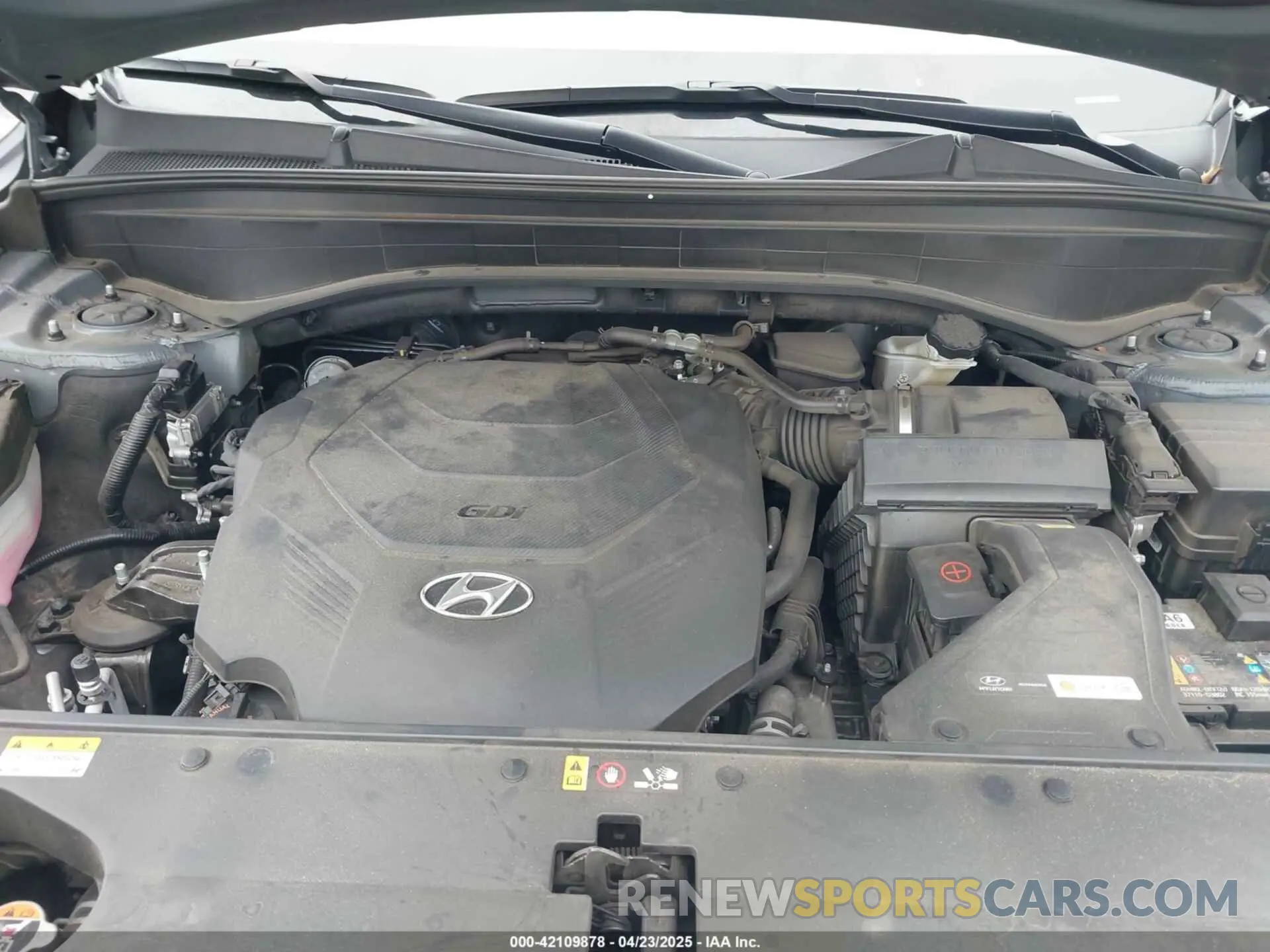 10 Photograph of a damaged car KM8R74GEXPU531152 HYUNDAI PALISADE 2023
