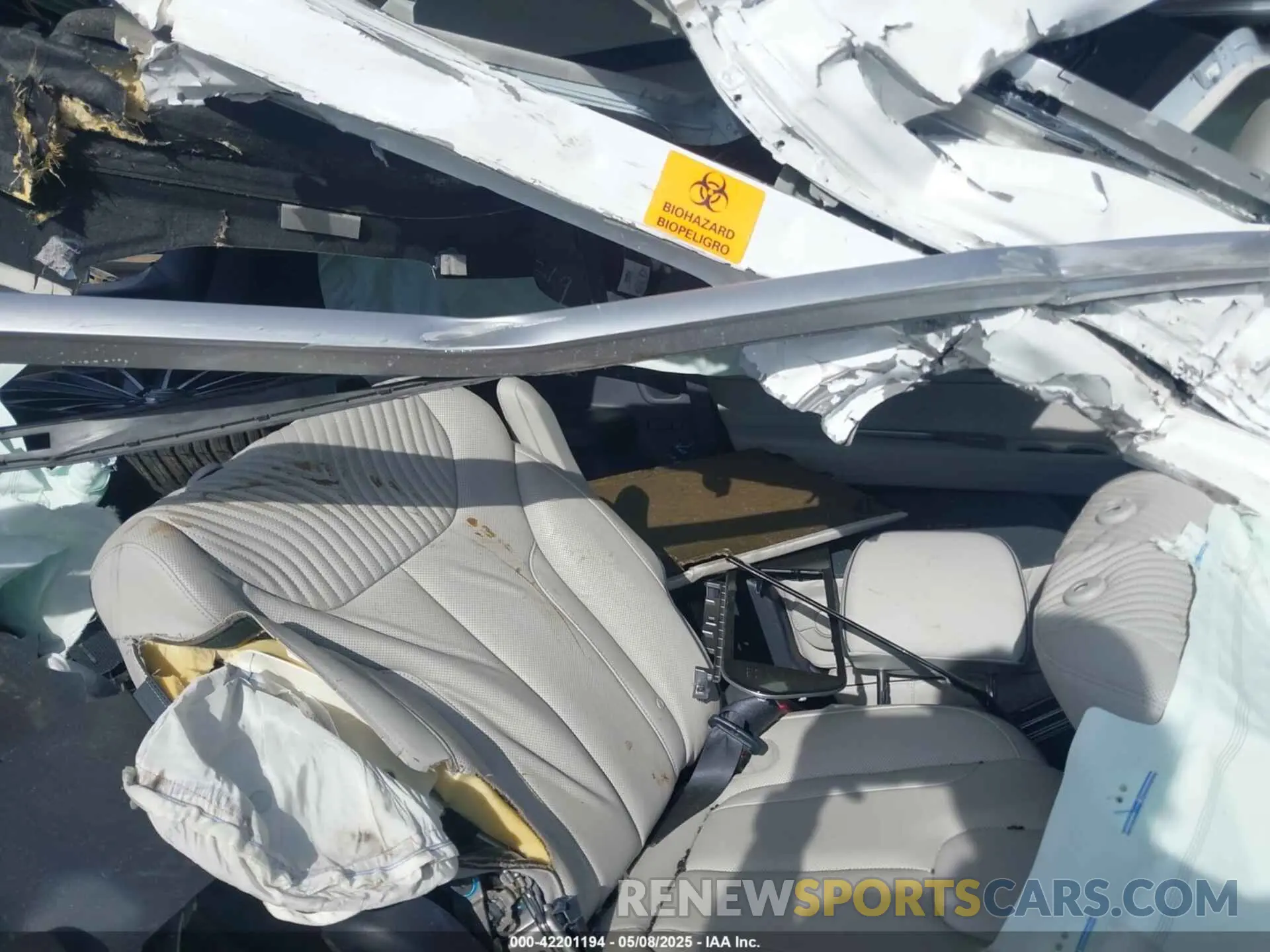 8 Photograph of a damaged car KM8R7DGE4PU567032 HYUNDAI PALISADE 2023