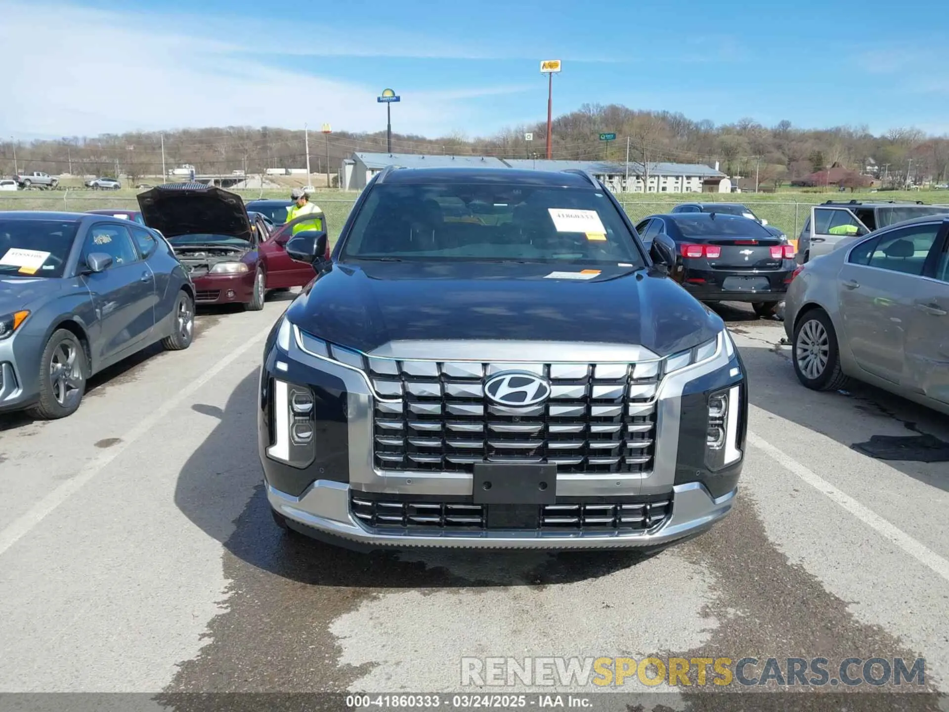 13 Photograph of a damaged car KM8R7DGE5PU591713 HYUNDAI PALISADE 2023