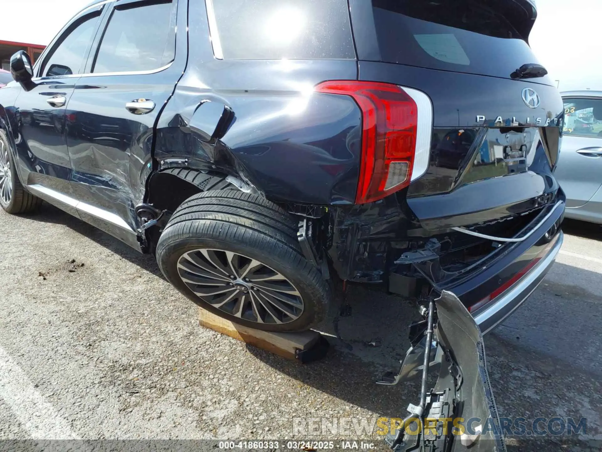 6 Photograph of a damaged car KM8R7DGE5PU591713 HYUNDAI PALISADE 2023