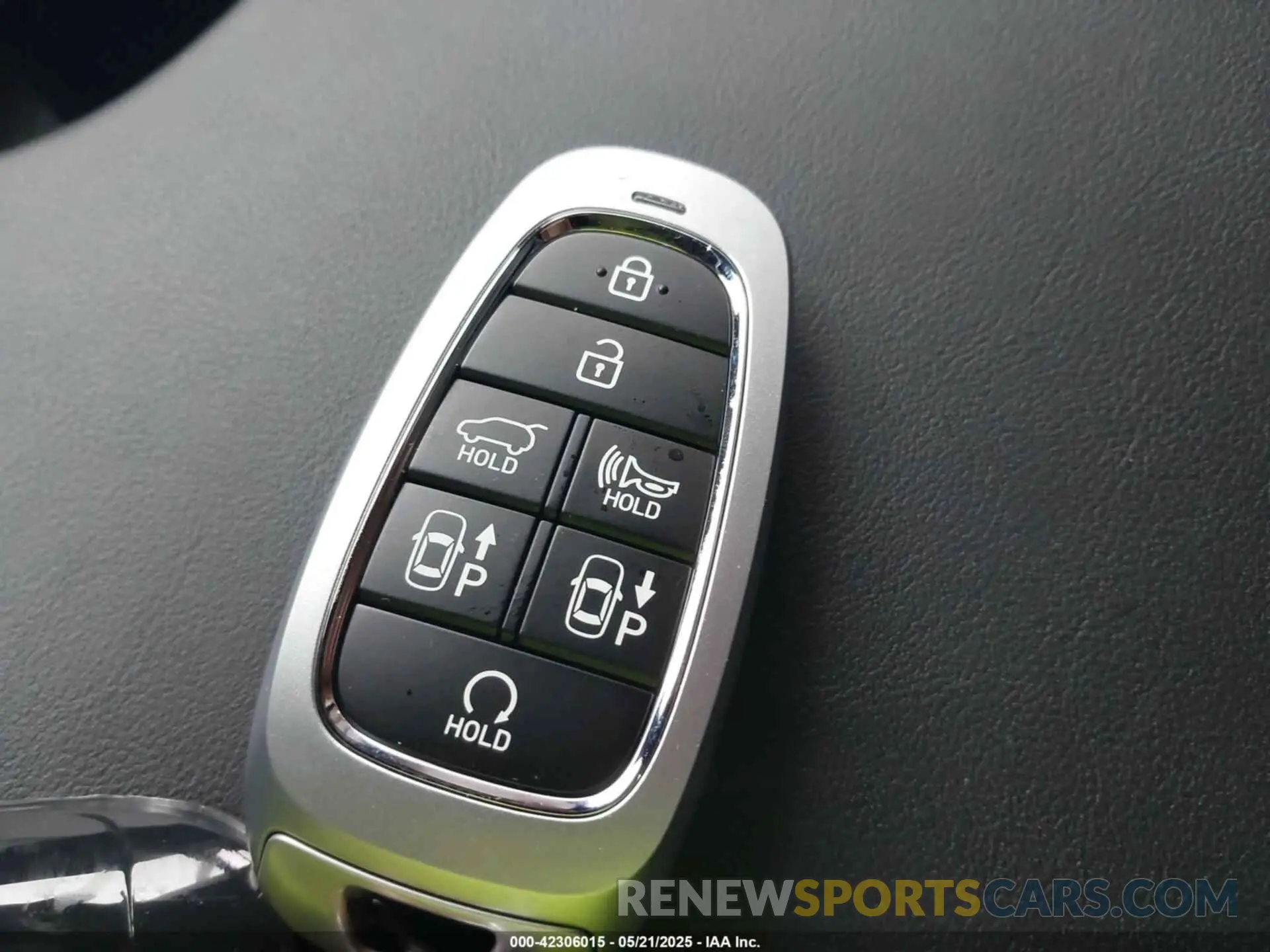 11 Photograph of a damaged car KM8R7DGE5PU631403 HYUNDAI PALISADE 2023