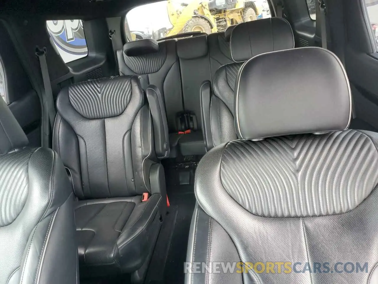 10 Photograph of a damaged car KM8R7DGE8PU537239 HYUNDAI PALISADE 2023
