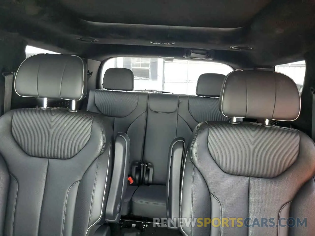 10 Photograph of a damaged car KM8R7DGE9PU540957 HYUNDAI PALISADE 2023