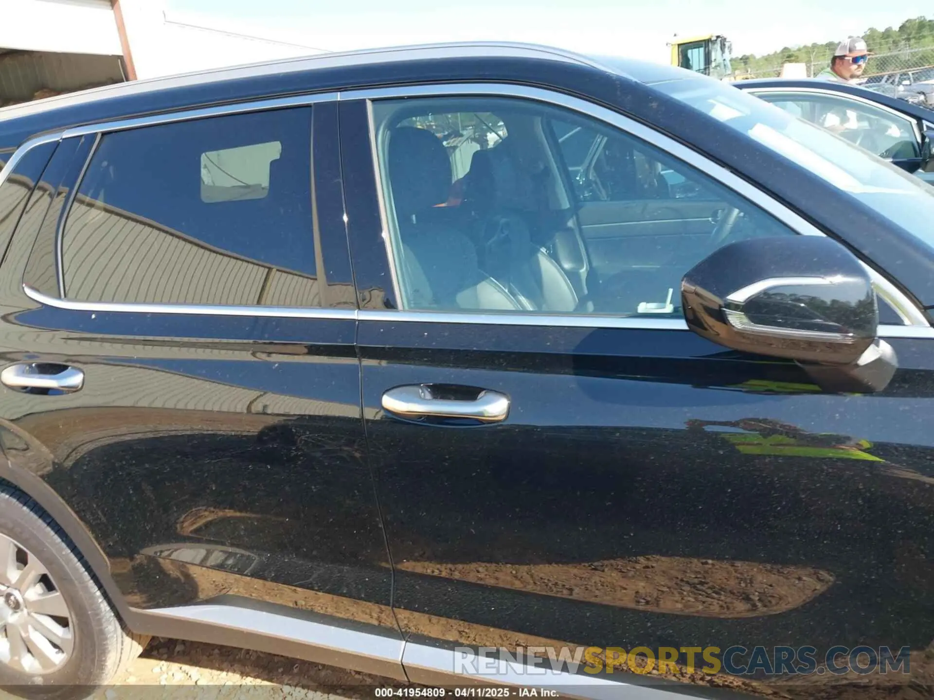 14 Photograph of a damaged car KM8R24GE0RU803824 HYUNDAI PALISADE 2024