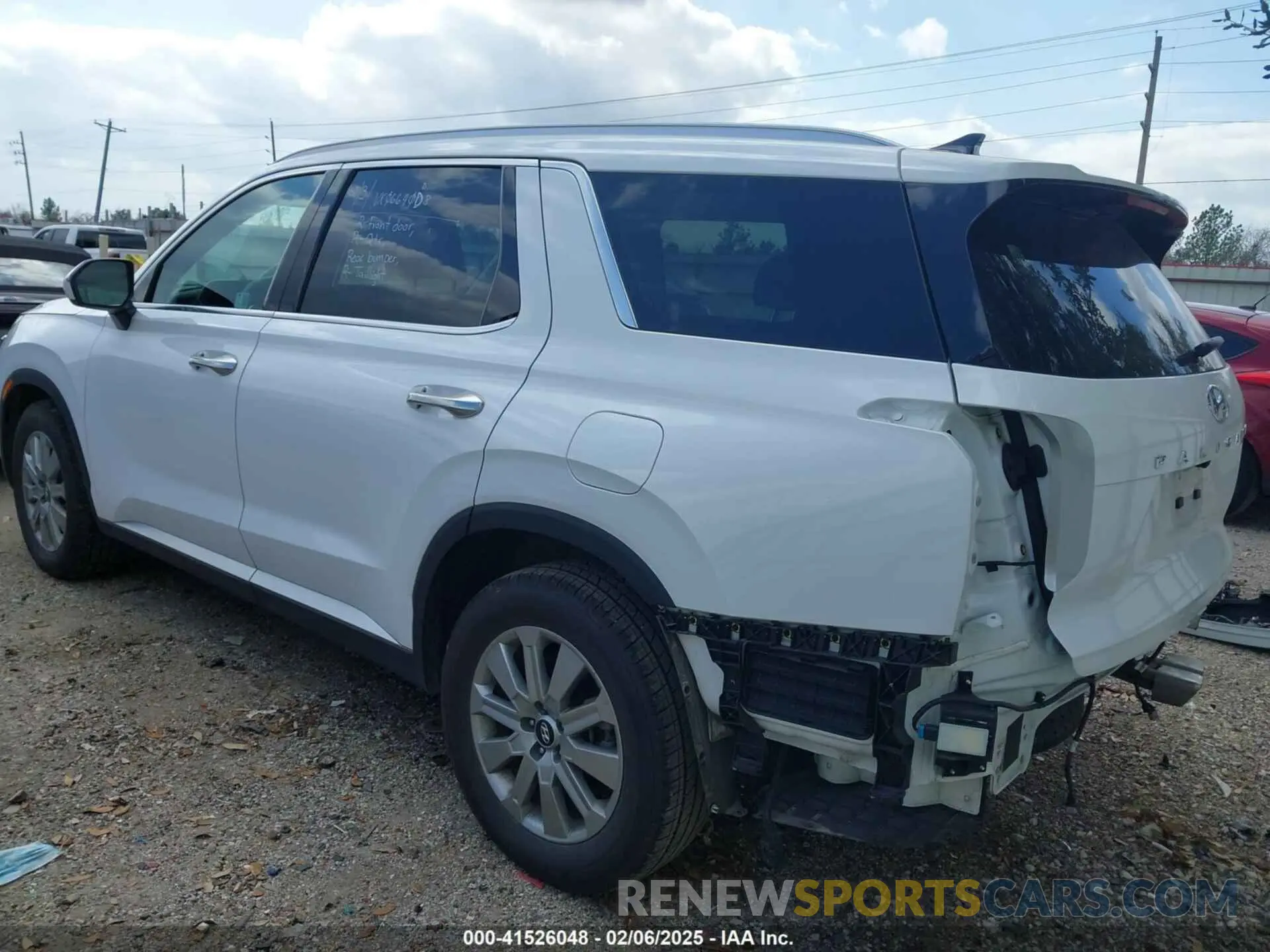 3 Photograph of a damaged car KM8R24GE2RU787576 HYUNDAI PALISADE 2024
