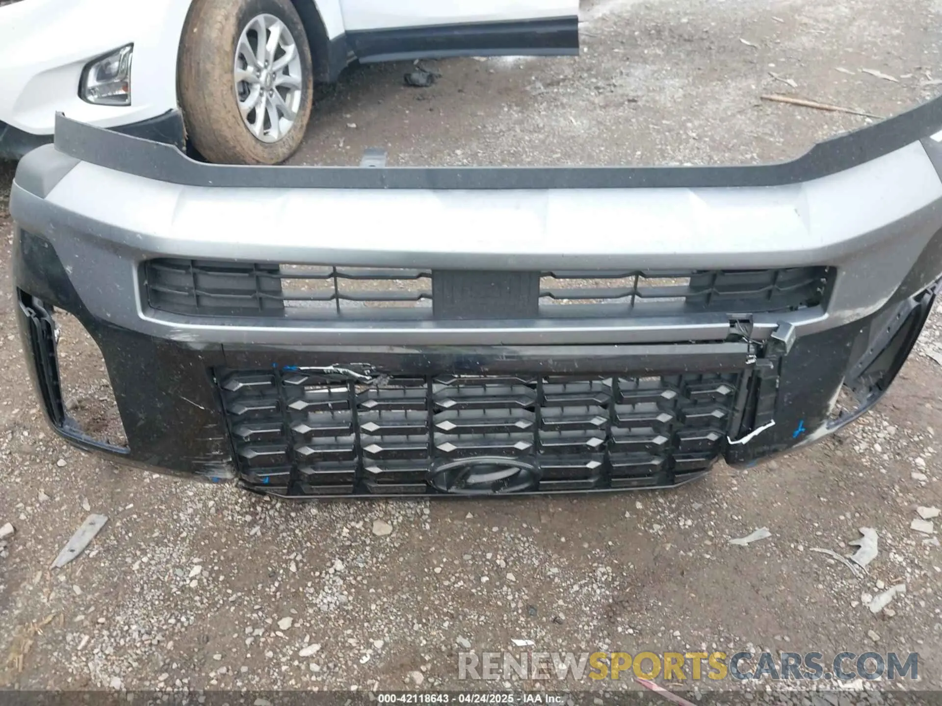 12 Photograph of a damaged car KM8R24GE9RU704029 HYUNDAI PALISADE 2024