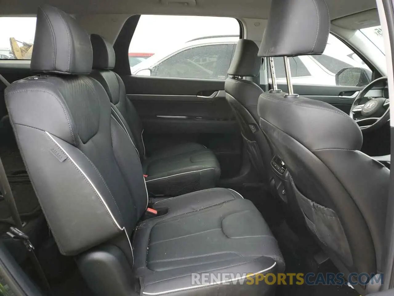 11 Photograph of a damaged car KM8R2DGE2RU736109 HYUNDAI PALISADE 2024