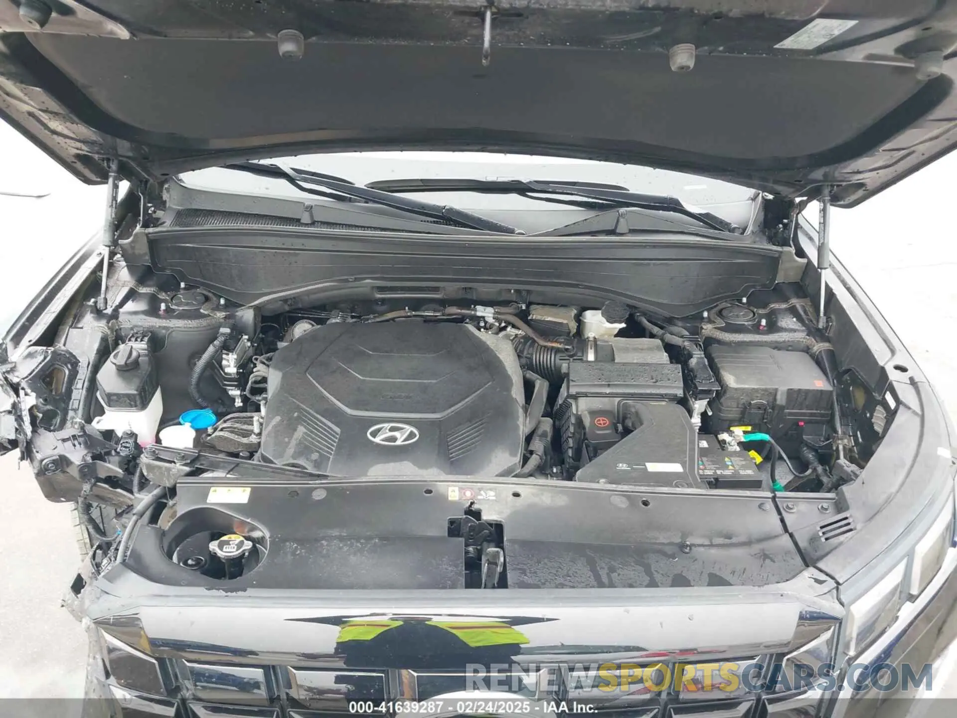 10 Photograph of a damaged car KM8R2DGE4RU763652 HYUNDAI PALISADE 2024