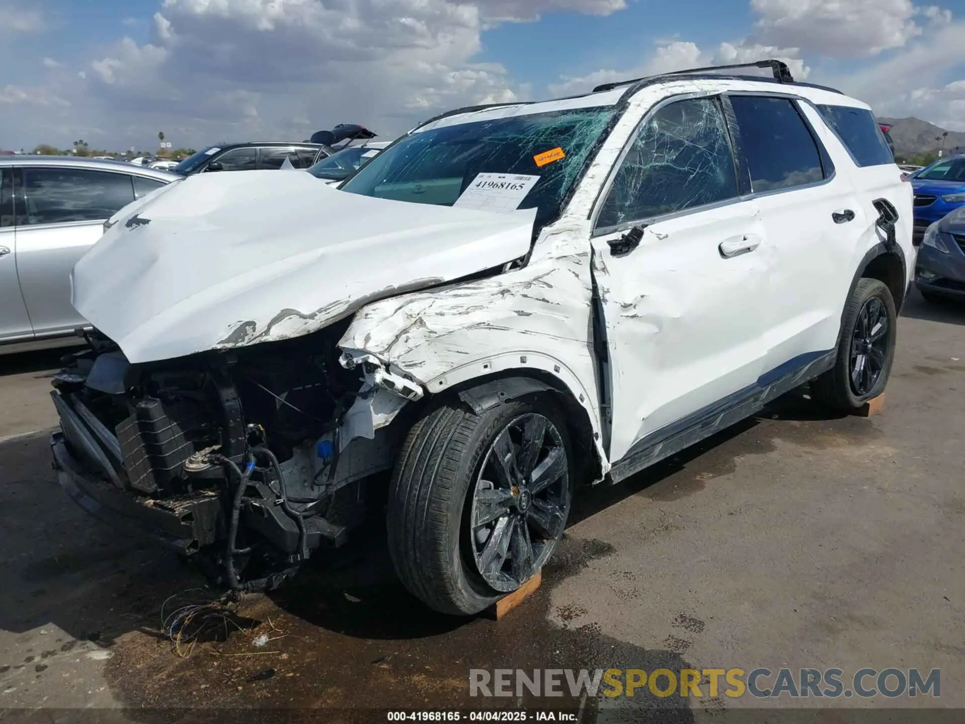 2 Photograph of a damaged car KM8R34GE0RU689627 HYUNDAI PALISADE 2024
