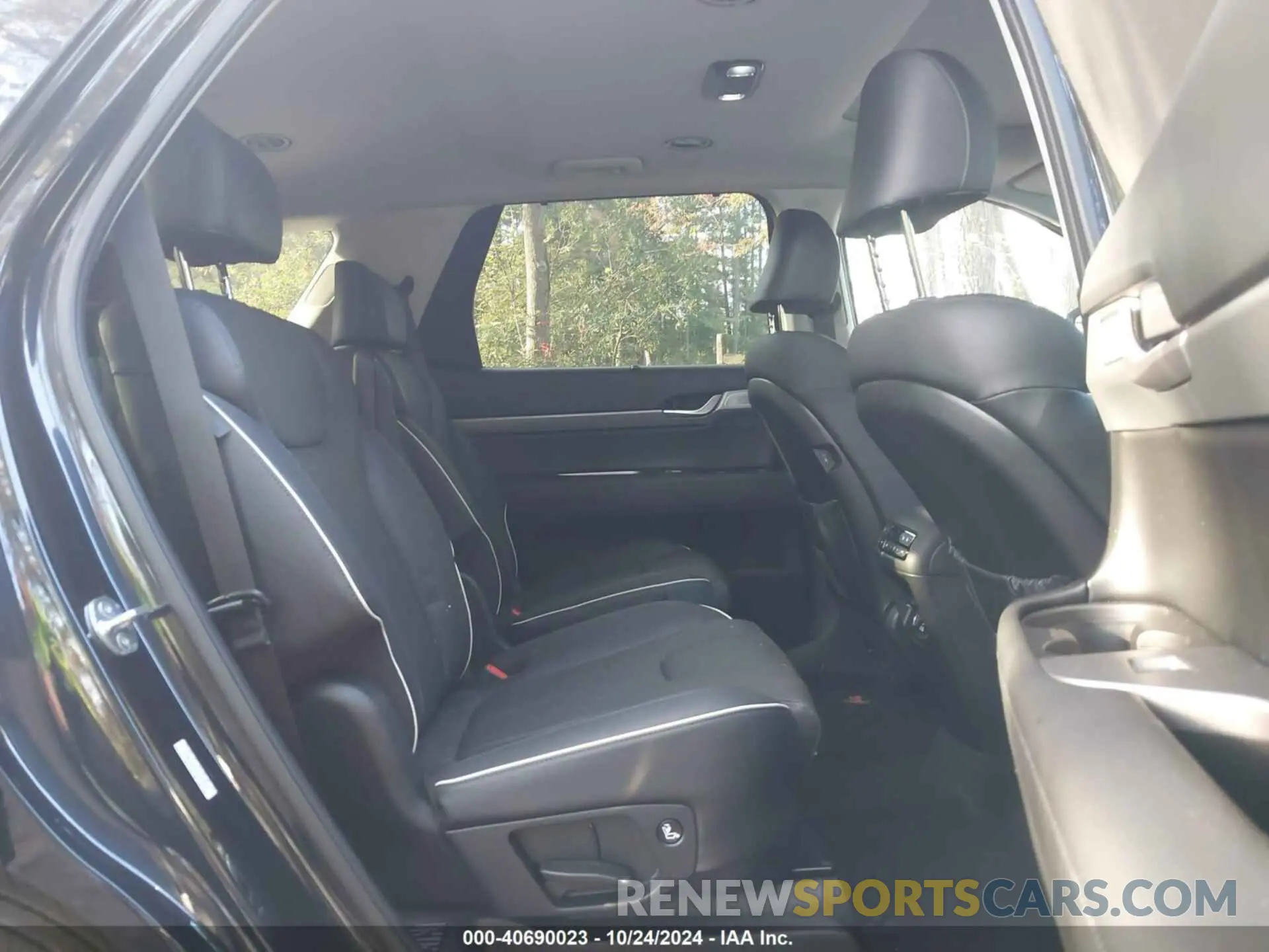 8 Photograph of a damaged car KM8R44GE2RU753759 HYUNDAI PALISADE 2024