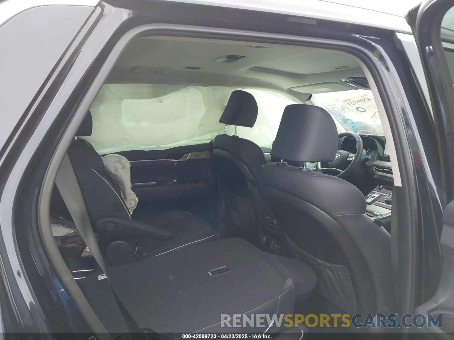 8 Photograph of a damaged car KM8R44GE2RU774711 HYUNDAI PALISADE 2024
