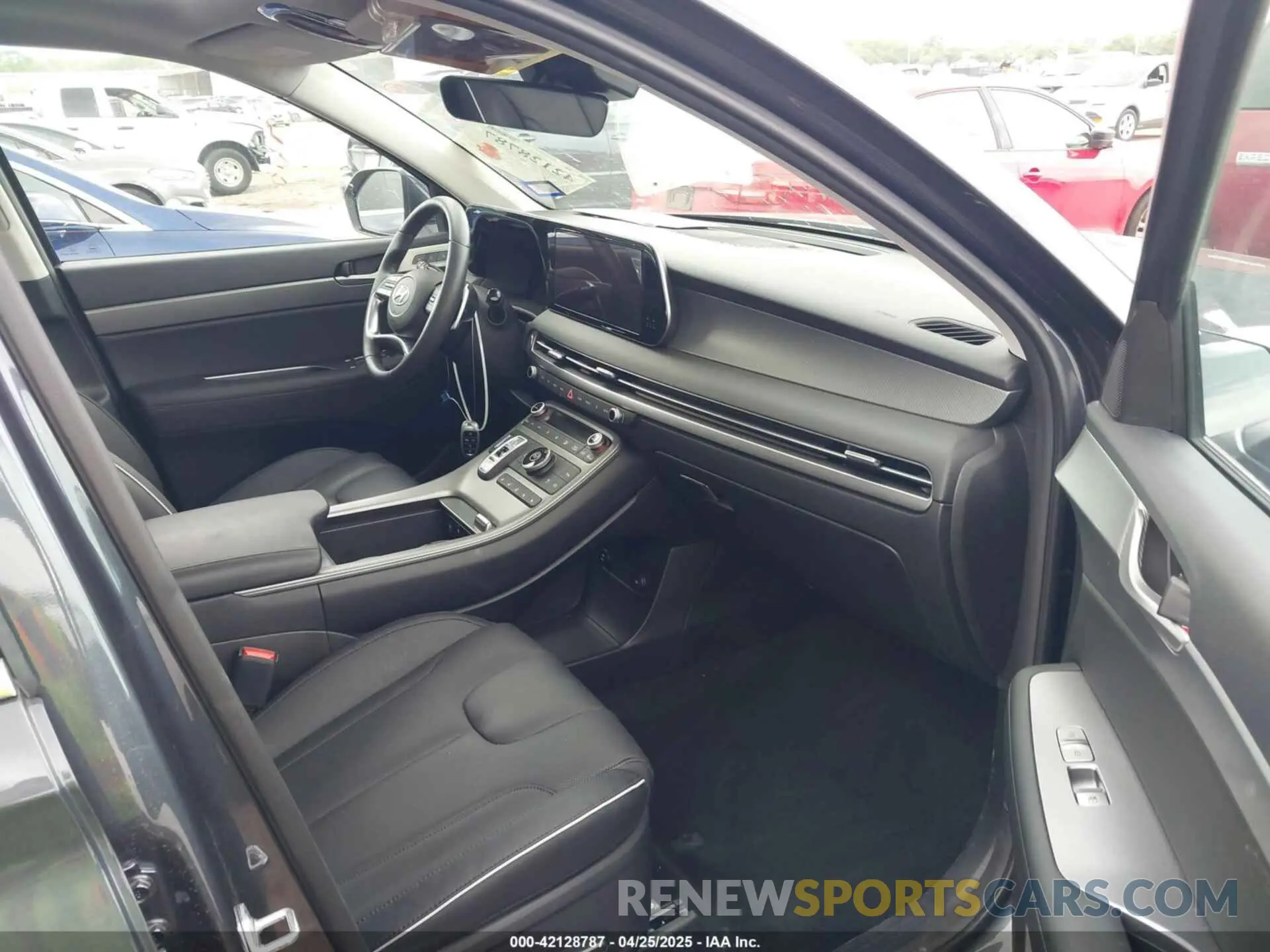 5 Photograph of a damaged car KM8R44GE6RU785338 HYUNDAI PALISADE 2024