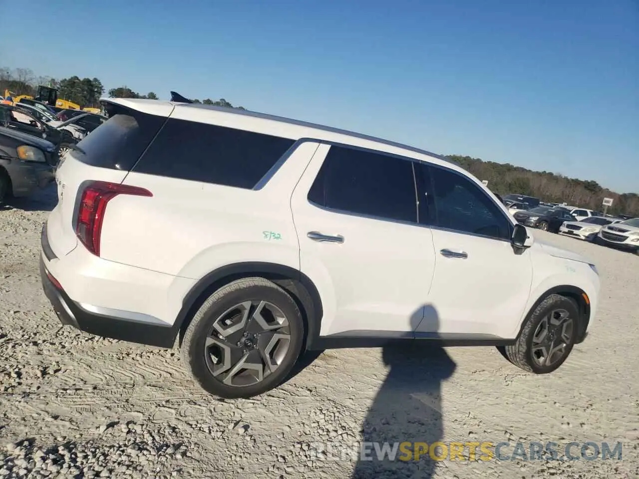 3 Photograph of a damaged car KM8R54GE9RU726412 HYUNDAI PALISADE 2024