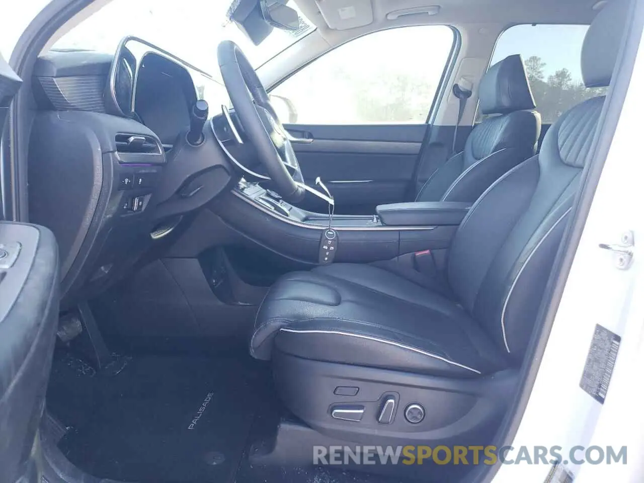 7 Photograph of a damaged car KM8R54GE9RU726412 HYUNDAI PALISADE 2024
